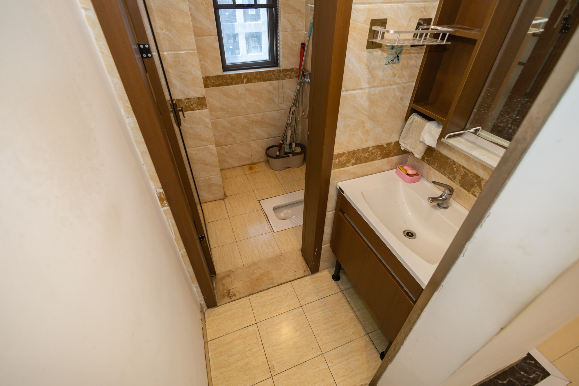 旺德府恺悦国际 4室2厅2卫 78.00万 旺德府恺悦国际 4室2厅2卫 78.00万卫生间