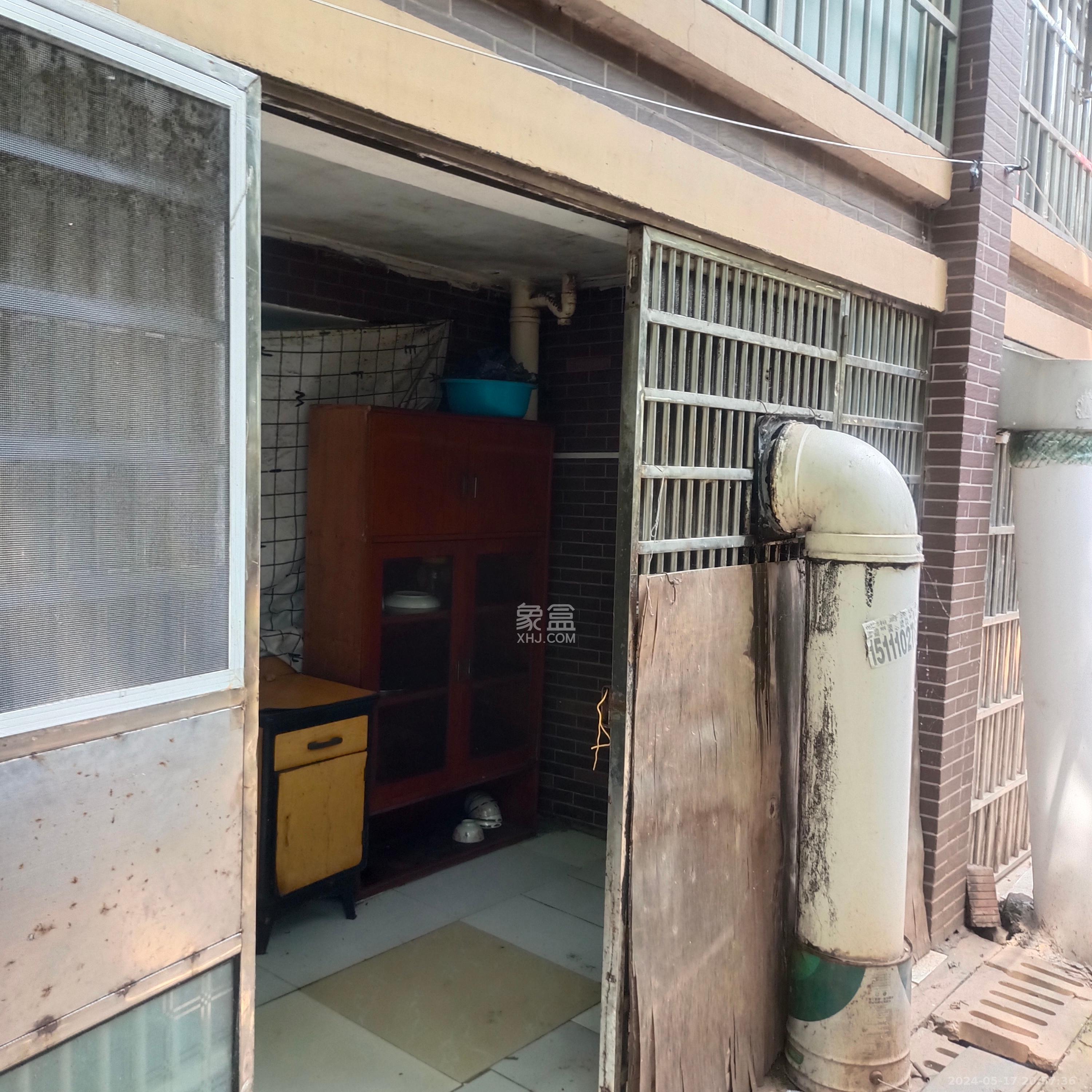 鄱阳小区  1室1厅1卫   600.00元/月室内图