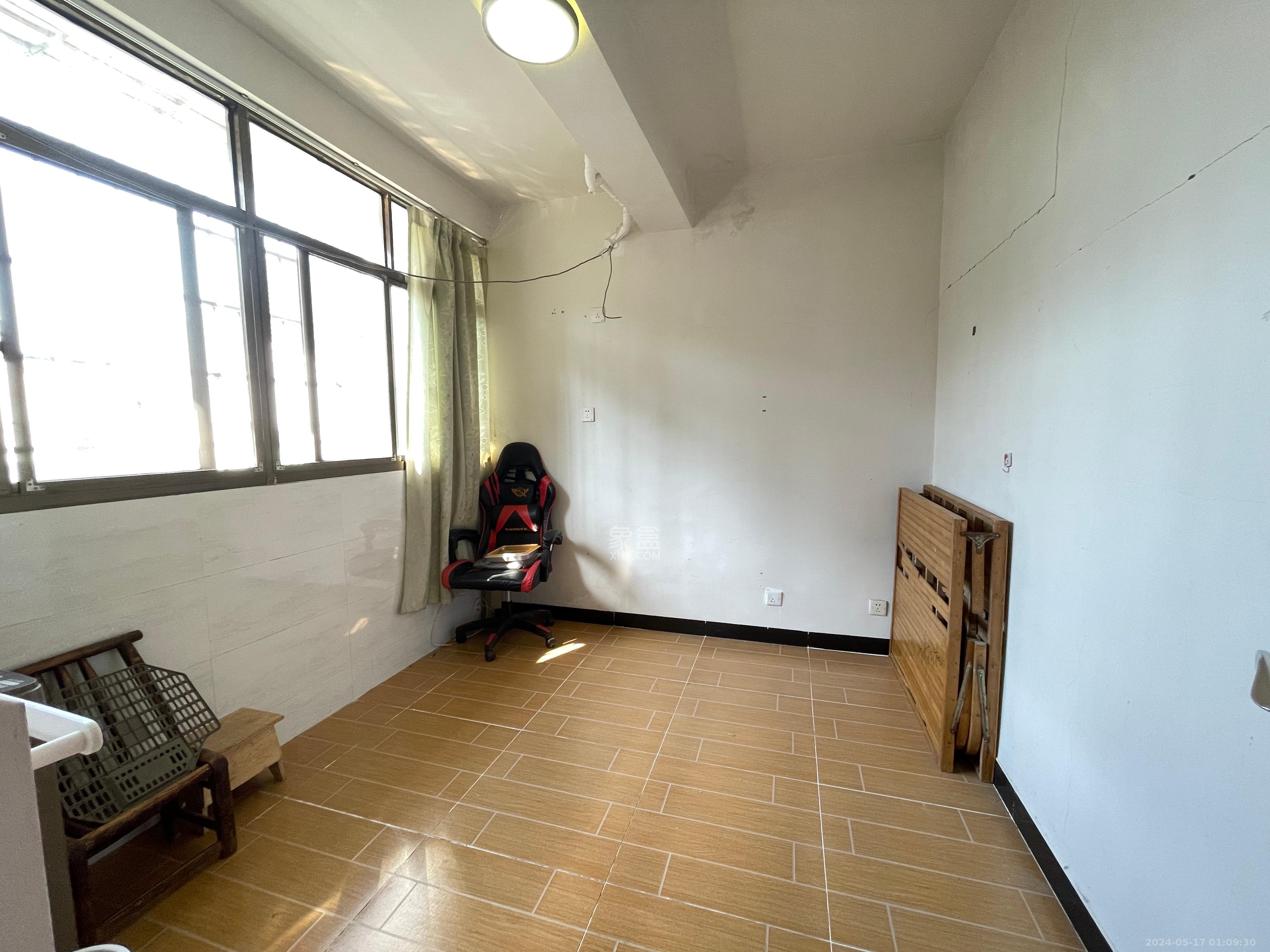 兴隆小区  2室1厅1卫   1100.00元/月室内图