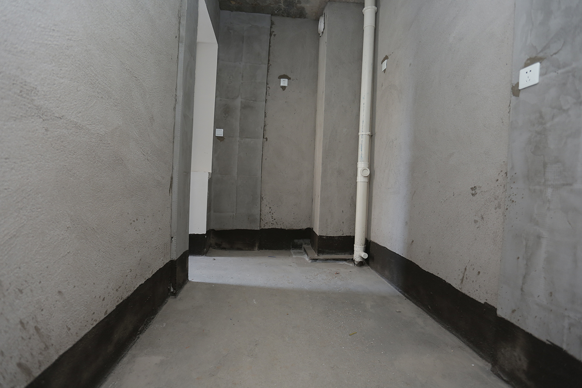 新华联状元华府  3室2厅2卫   95.00万室内图1