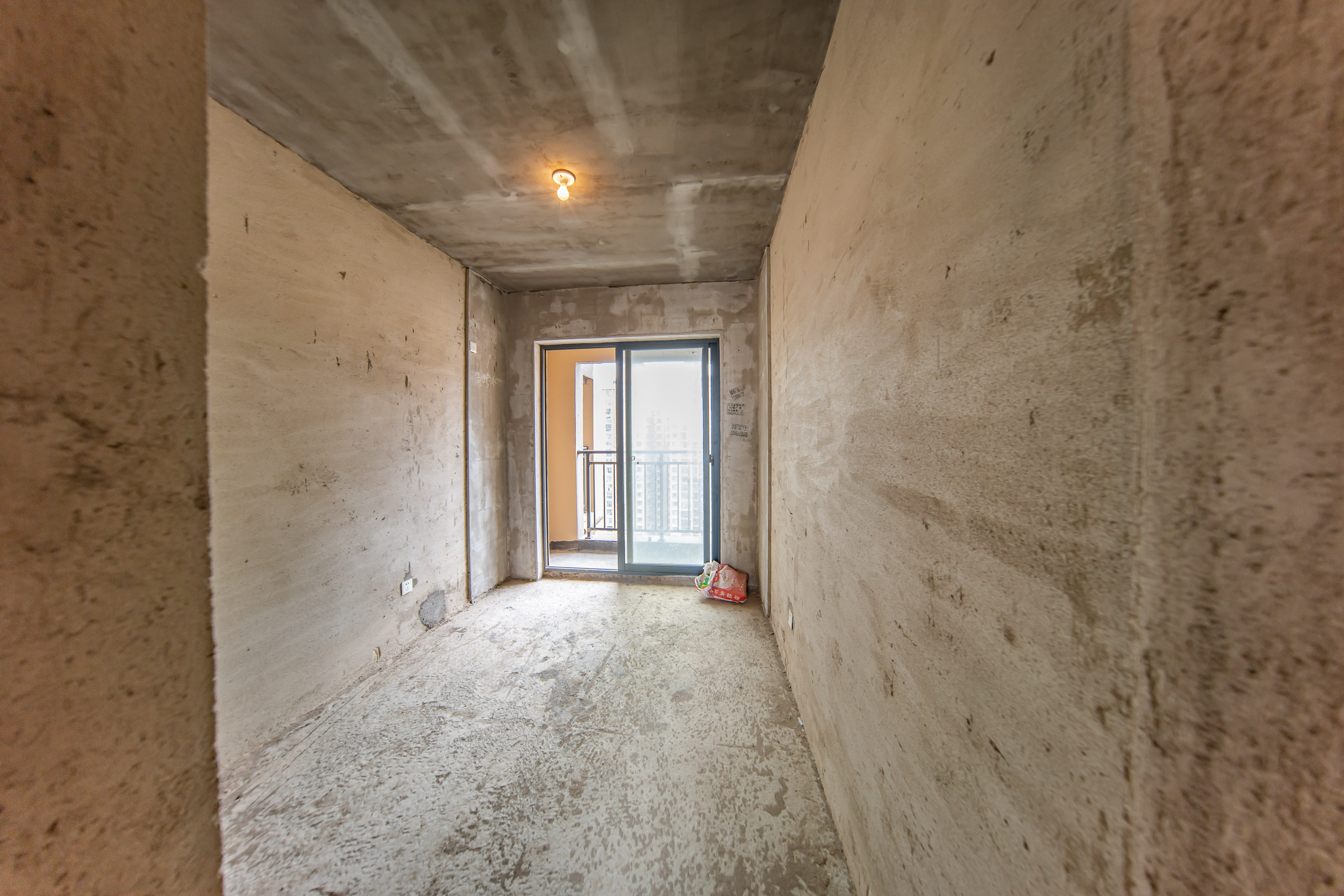 邦盛水岸御园 3室2厅2卫 84.8万 邦盛水岸御园 3室2厅2卫 84.8万卧室