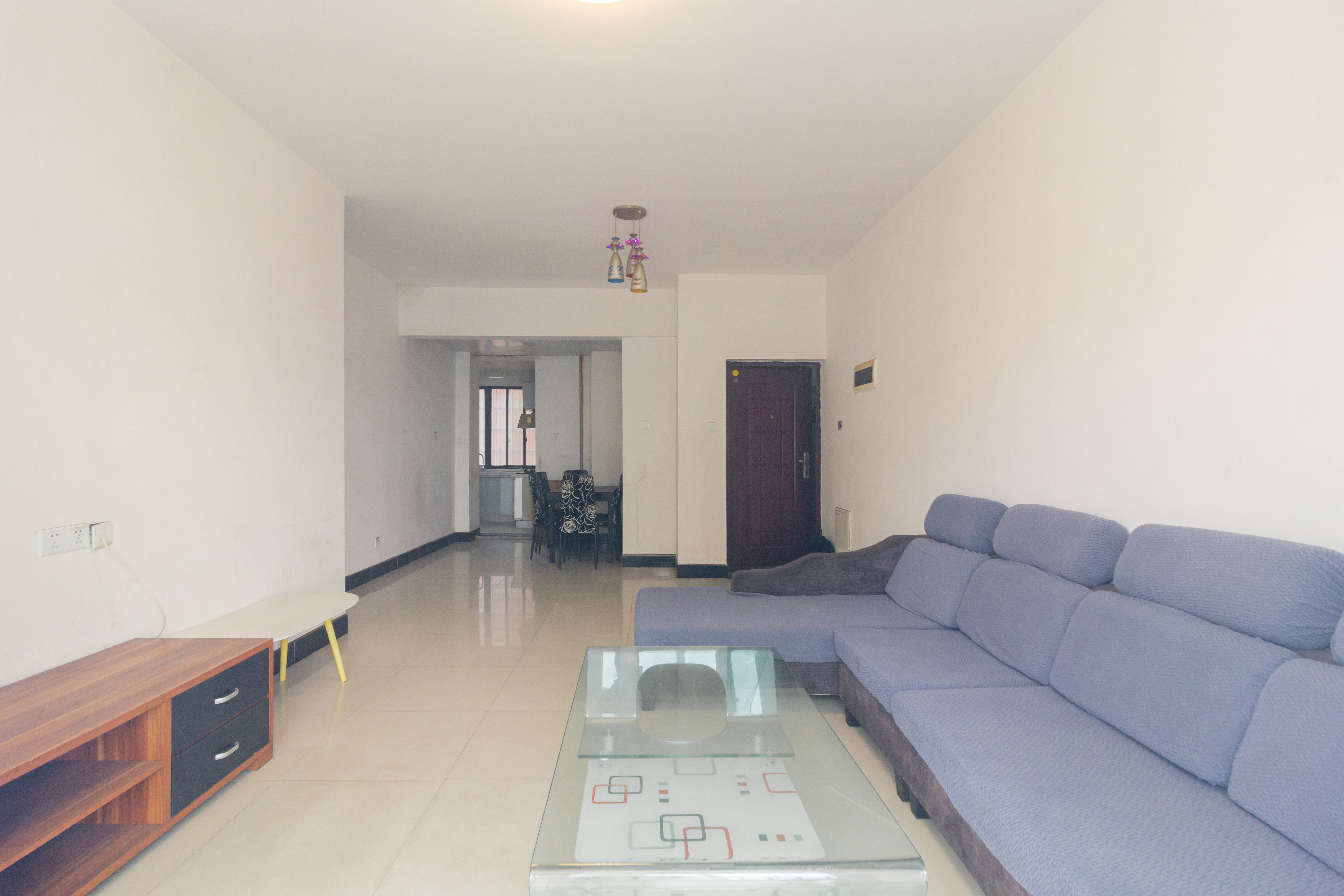 昌和商业中心/昌和国际 3室2厅1卫 82.8万 昌和商业中心/昌和国际 3室2厅1卫 82.8万客厅