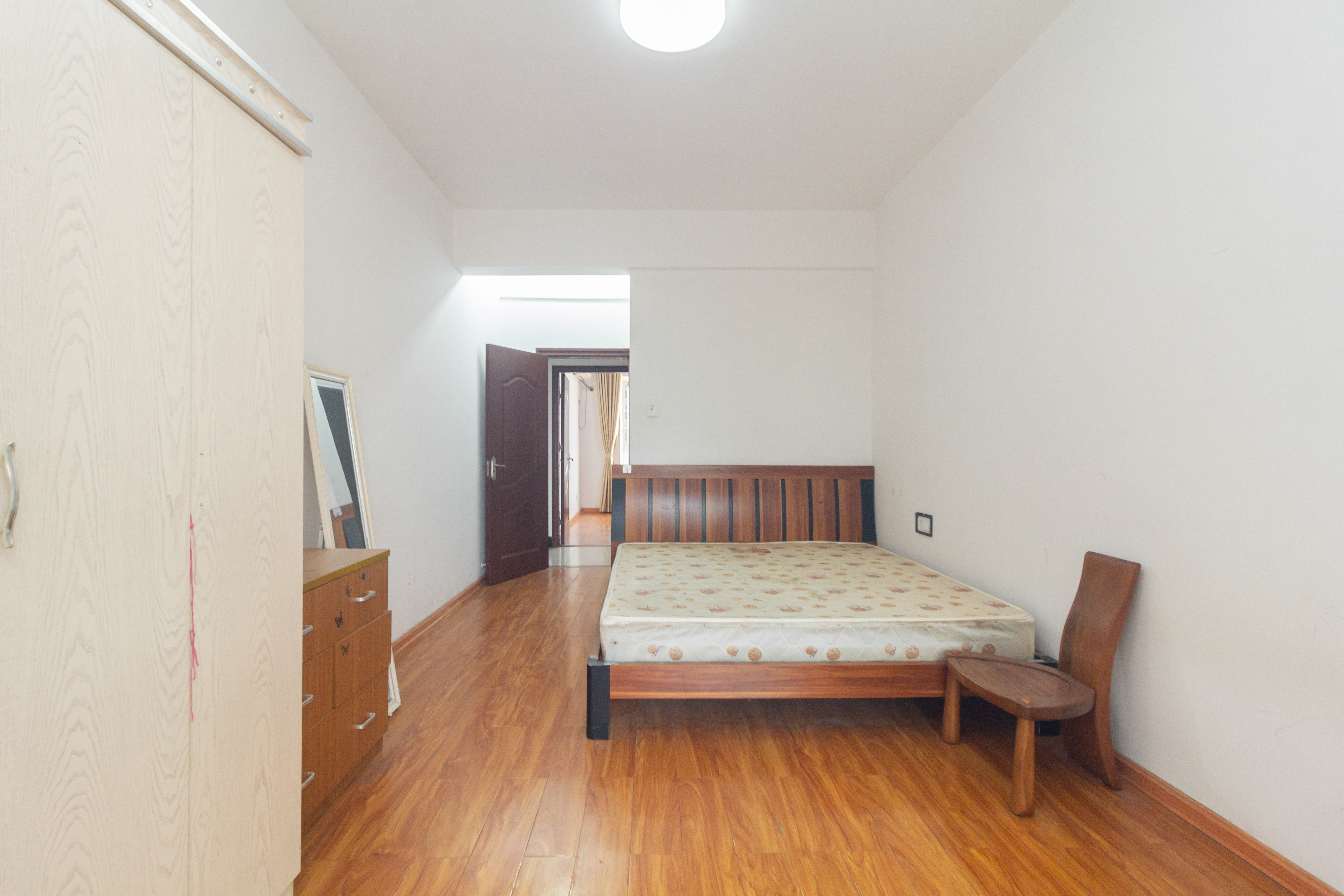 昌和商业中心/昌和国际 3室2厅1卫 82.8万 昌和商业中心/昌和国际 3室2厅1卫 82.8万卧室