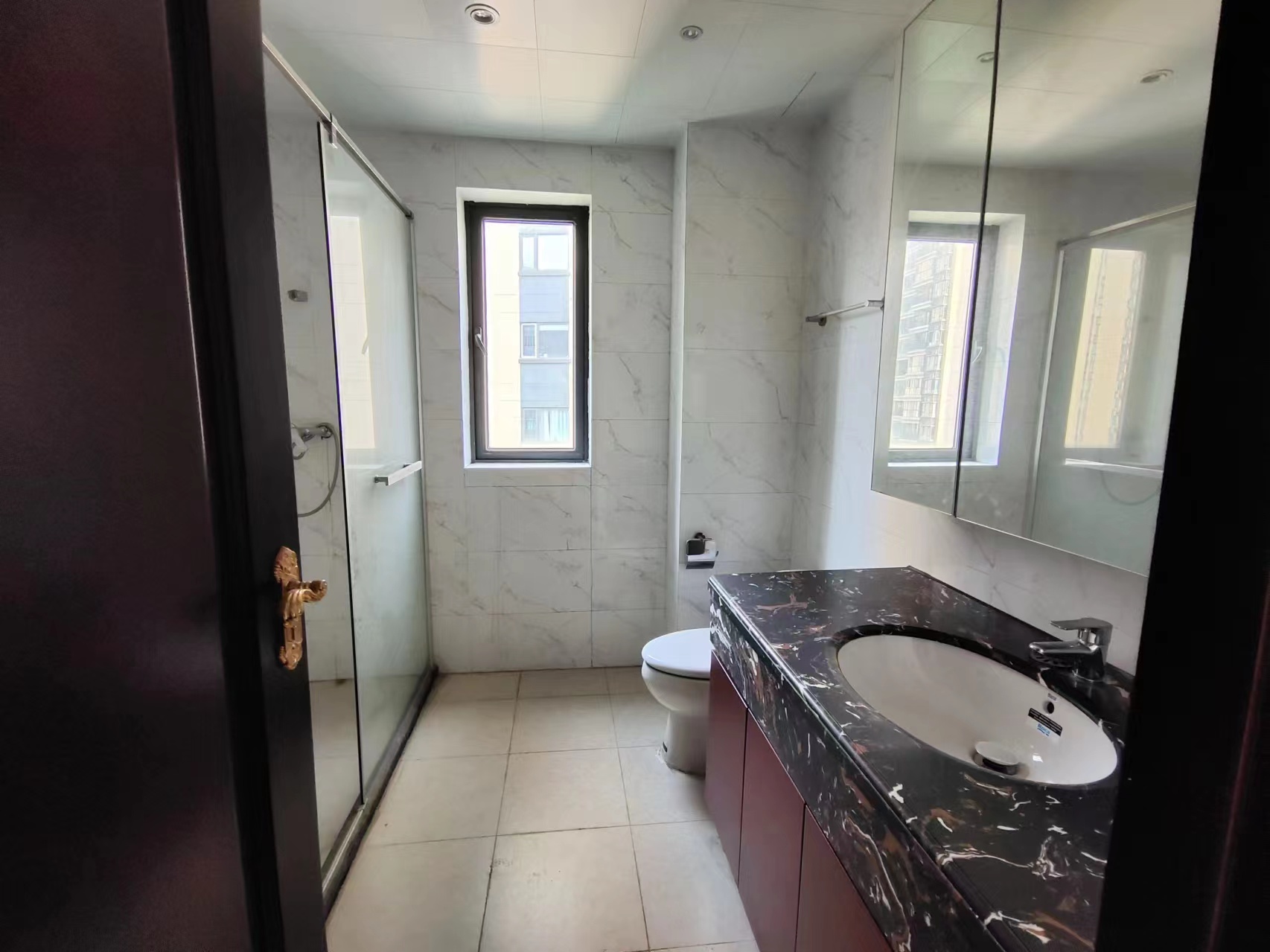 恒大华府 4室2厅2卫 152.8万 恒大华府 4室2厅2卫 152.8万室内图