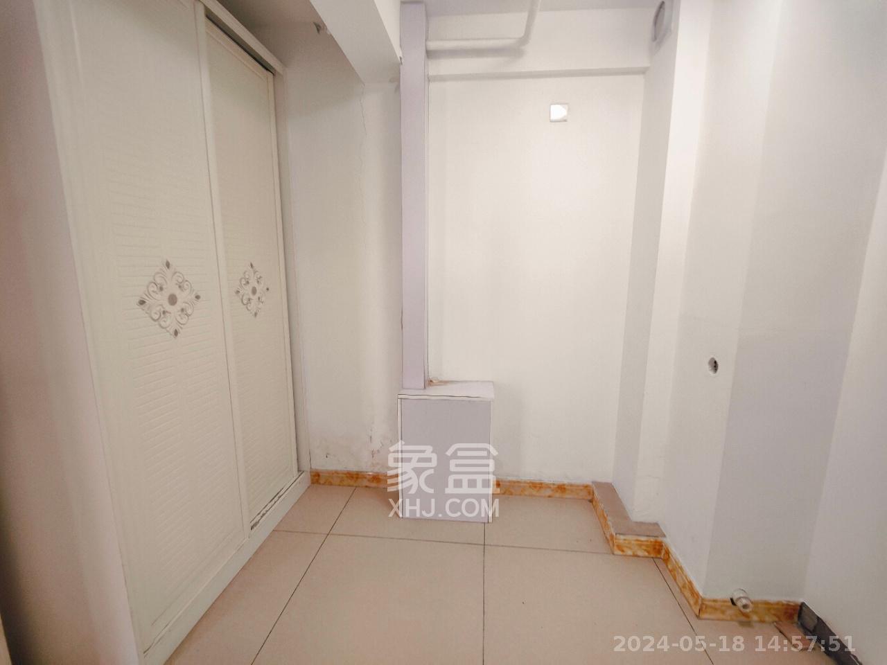 中建芙蓉嘉苑  2室1厅1卫   1400.00元/月室内图