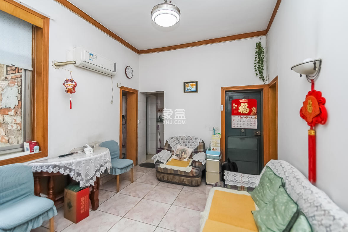 有色金属研究院(湖南有色金属研究院第一、二生活区)  3室1厅1卫    46.0万 有色金属研究院(湖南有色金属研究院第一、二生活区)  3室1厅1卫    46.0万客厅