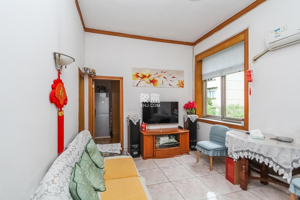 有色金属研究院(湖南有色金属研究院第一、二生活区)  3室1厅1卫    46.0万 有色金属研究院(湖南有色金属研究院第一、二生活区)  3室1厅1卫    46.0万客厅