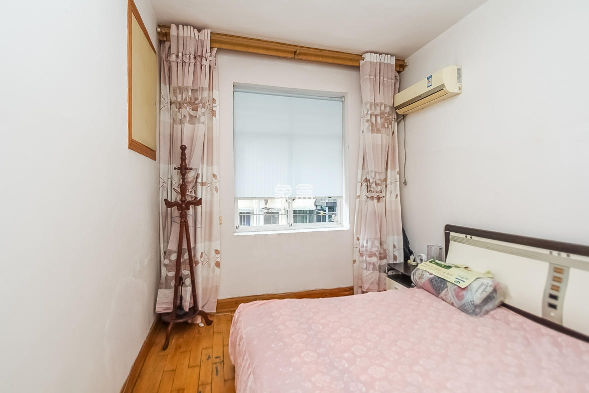 有色金属研究院(湖南有色金属研究院第一、二生活区)  3室1厅1卫    46.0万 有色金属研究院(湖南有色金属研究院第一、二生活区)  3室1厅1卫    46.0万卧室