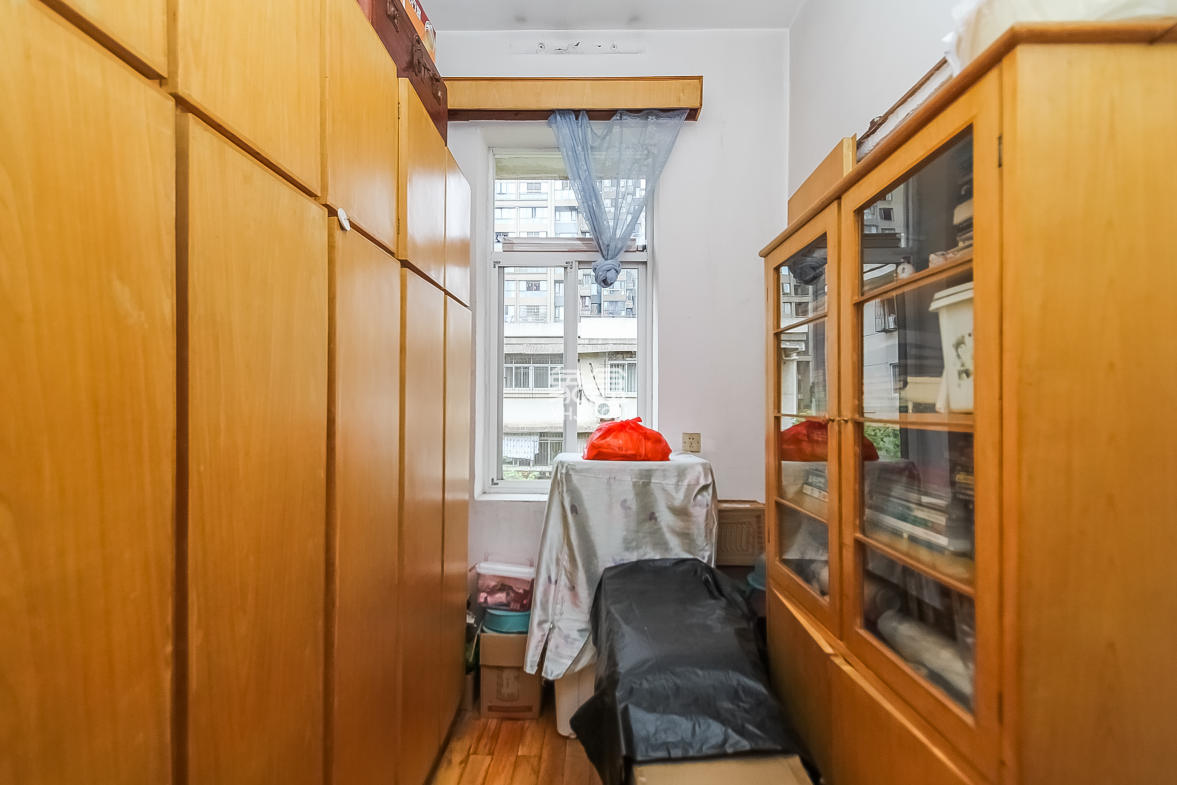 有色金属研究院(湖南有色金属研究院第一、二生活区)  3室1厅1卫    46.0万 有色金属研究院(湖南有色金属研究院第一、二生活区)  3室1厅1卫    46.0万卧室