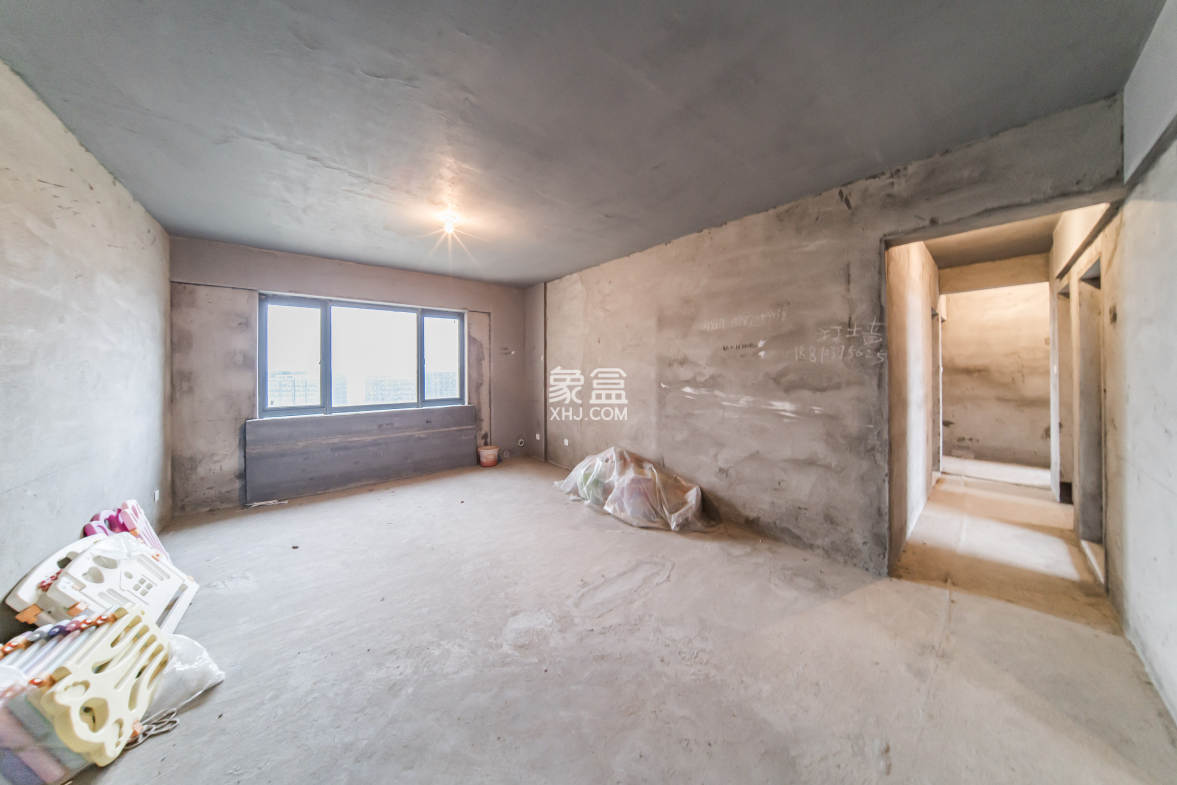 兰亭湾畔 4室2厅2卫 160.0万 兰亭湾畔 4室2厅2卫 160.0万客厅