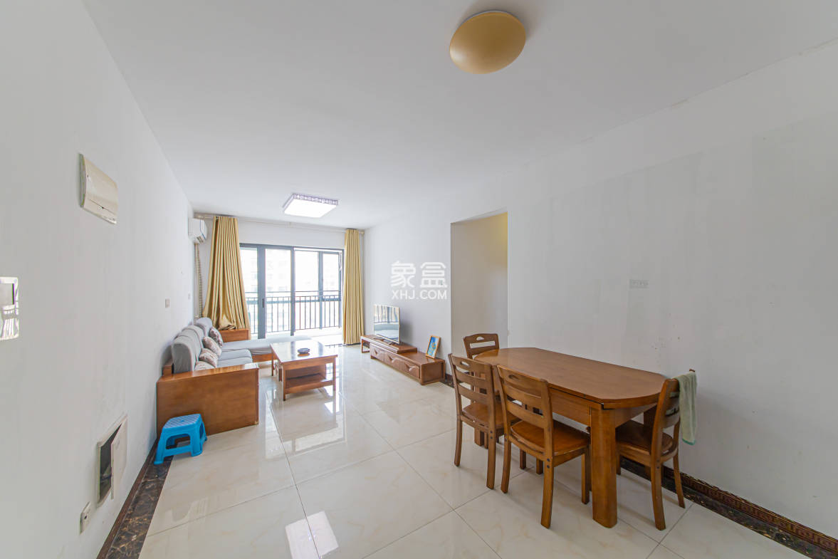 中建芙蓉嘉苑  3室2厅2卫    90.0万 中建芙蓉嘉苑  3室2厅2卫    90.0万客厅