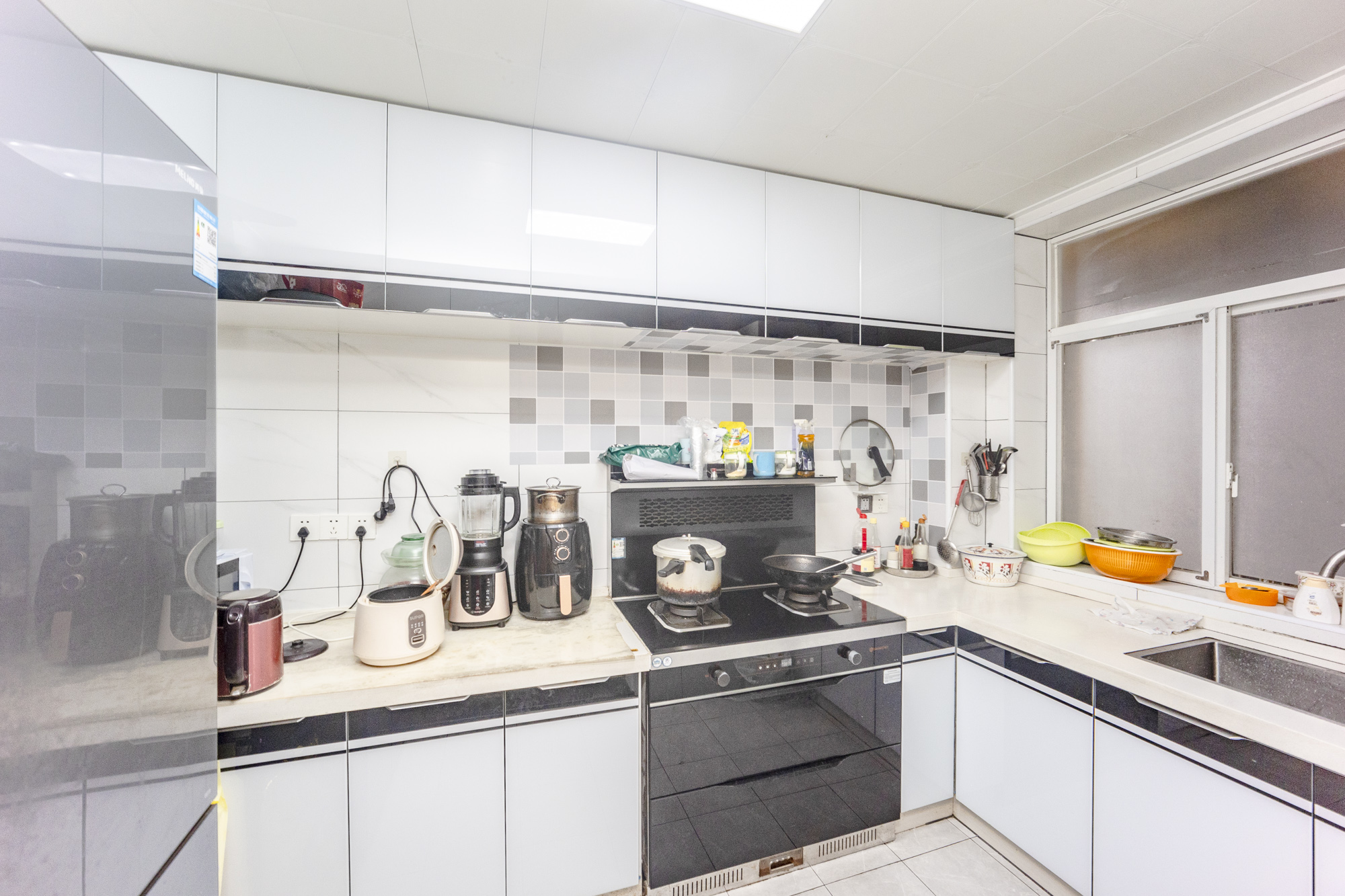 湖南第六工程有限公司机关小区(六公司机关大院)  4室2厅2卫    120.0万 湖南第六工程有限公司机关小区(六公司机关大院)  4室2厅2卫    120.0万厨房