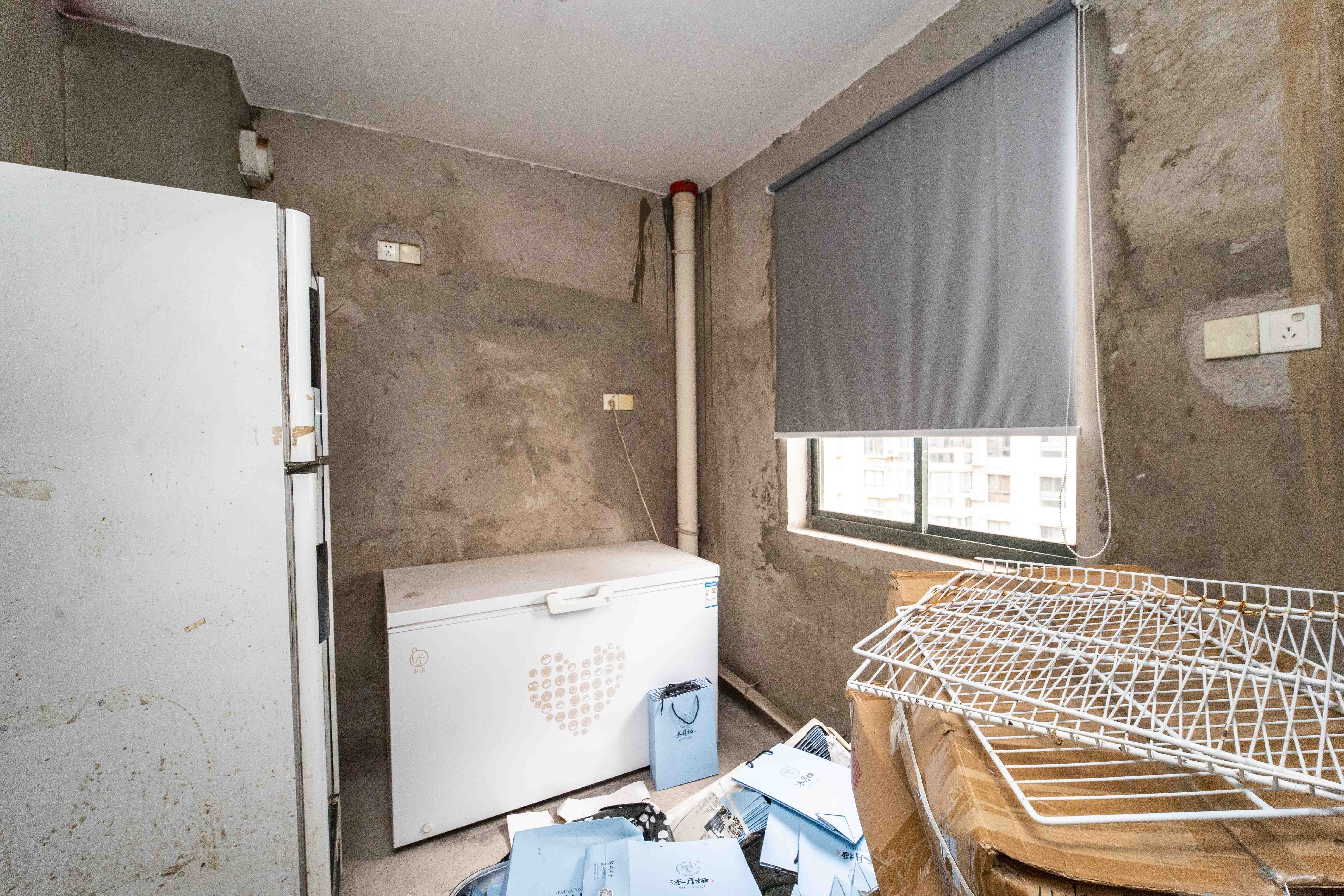 世嘉国际华城 4室2厅1卫 169.0万 世嘉国际华城 4室2厅1卫 169.0万厨房