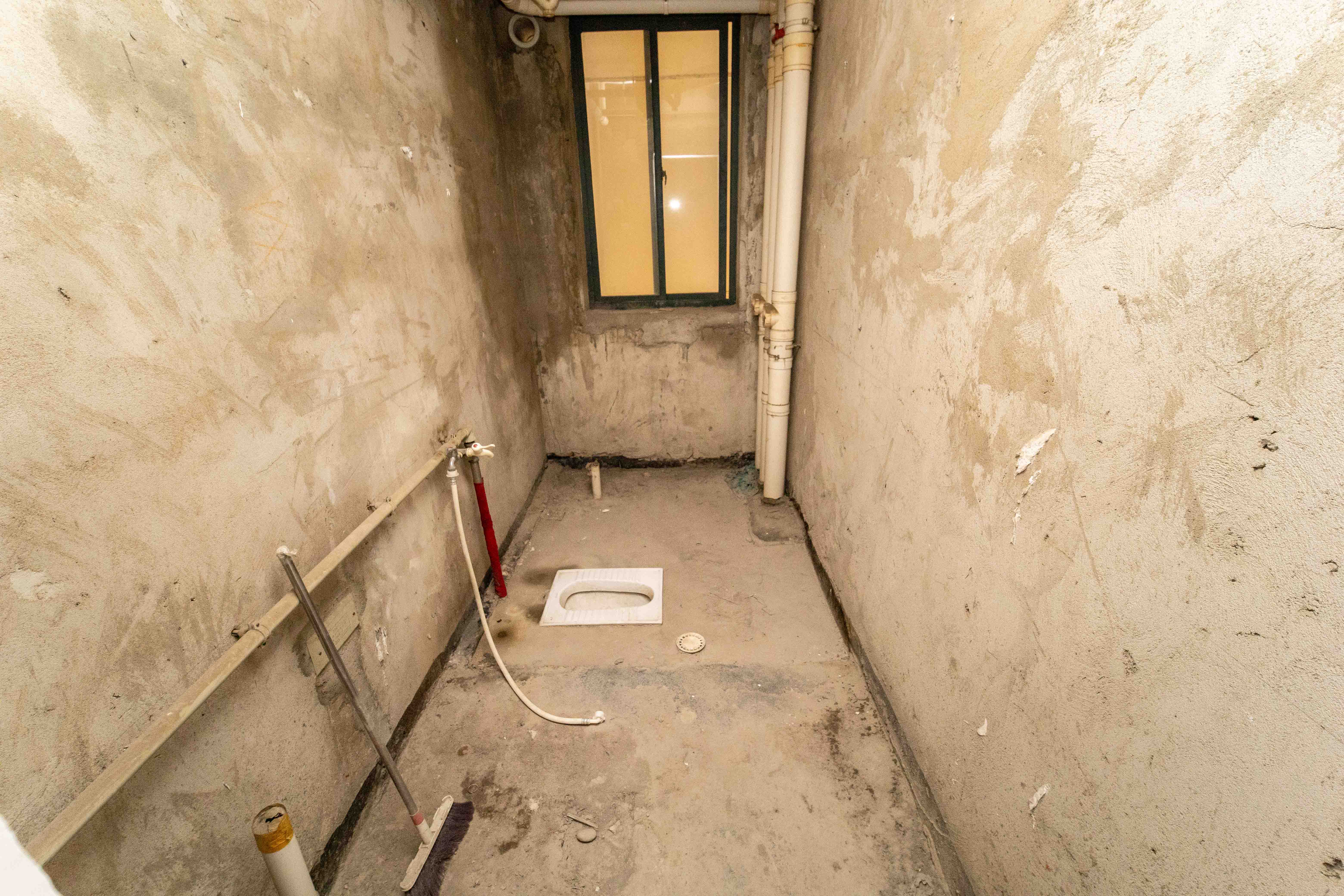 世嘉国际华城 4室2厅1卫 169.0万 世嘉国际华城 4室2厅1卫 169.0万卫生间