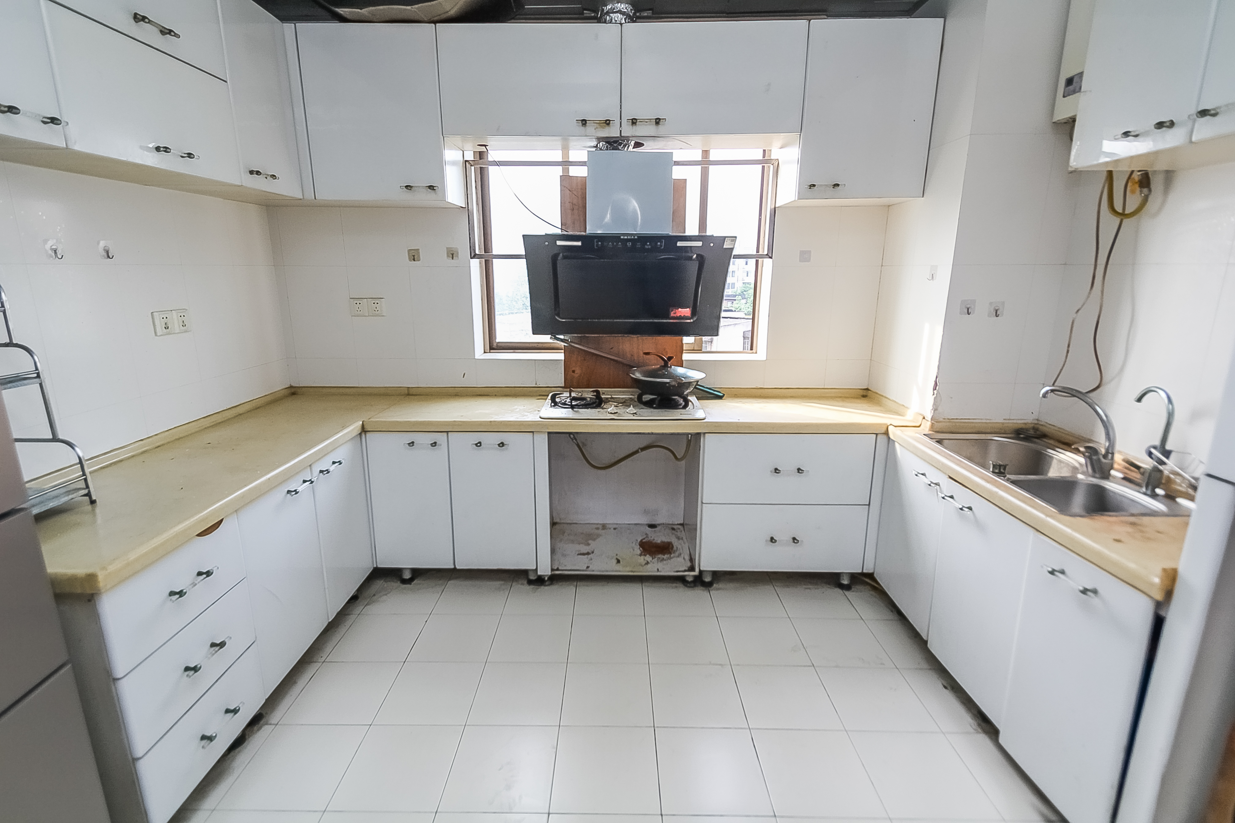 湘银嘉园 4室2厅1卫 140.0万 湘银嘉园 4室2厅1卫 140.0万其他