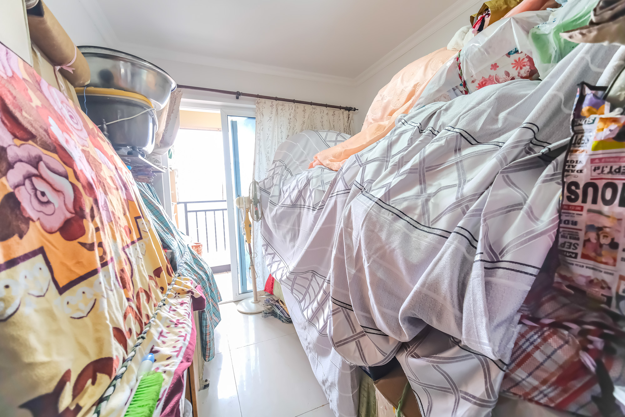 荣盛花语城  3室2厅1卫   65.00万卧室