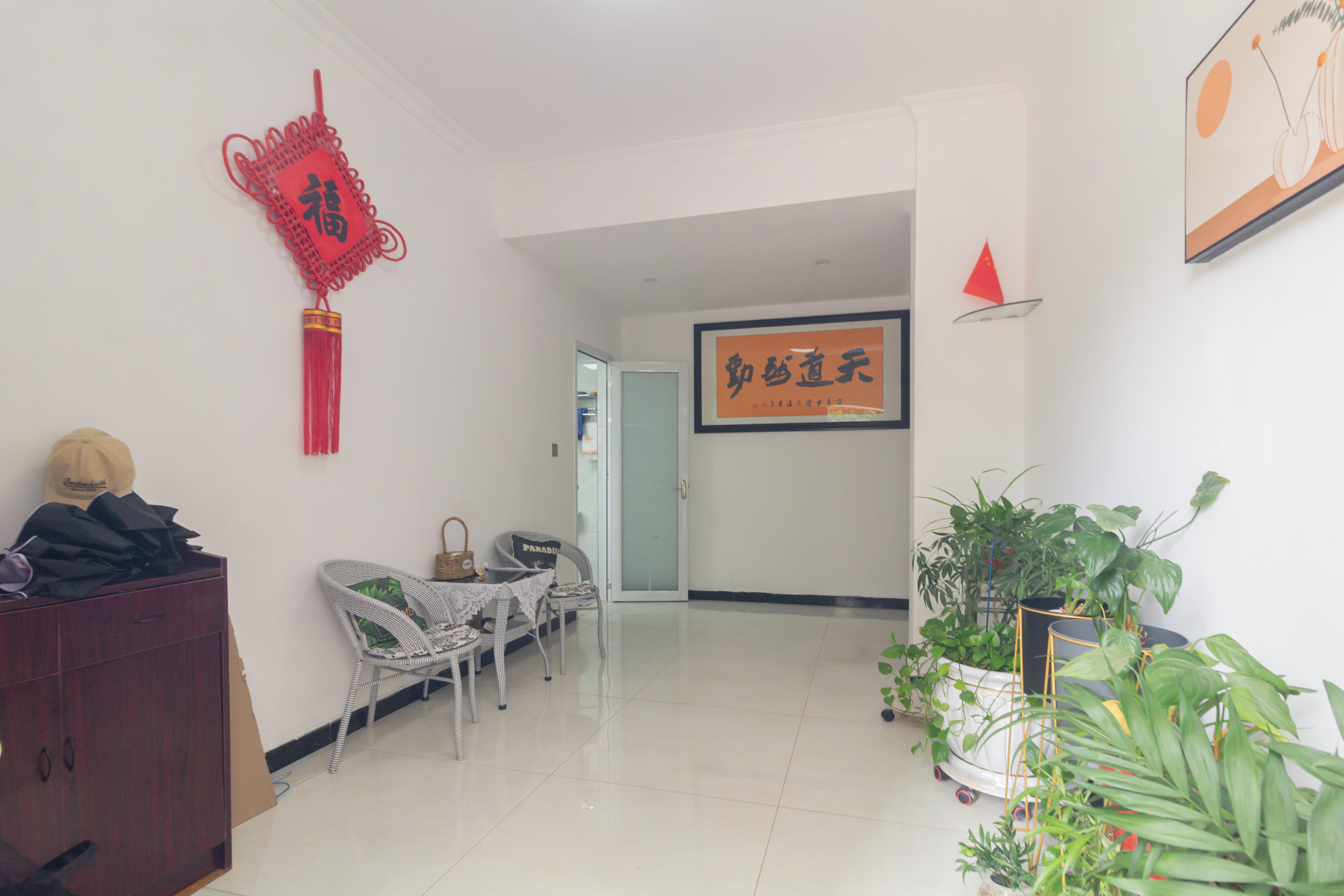 东业苹果社区 4室2厅2卫 72.8万 东业苹果社区 4室2厅2卫 72.8万客厅