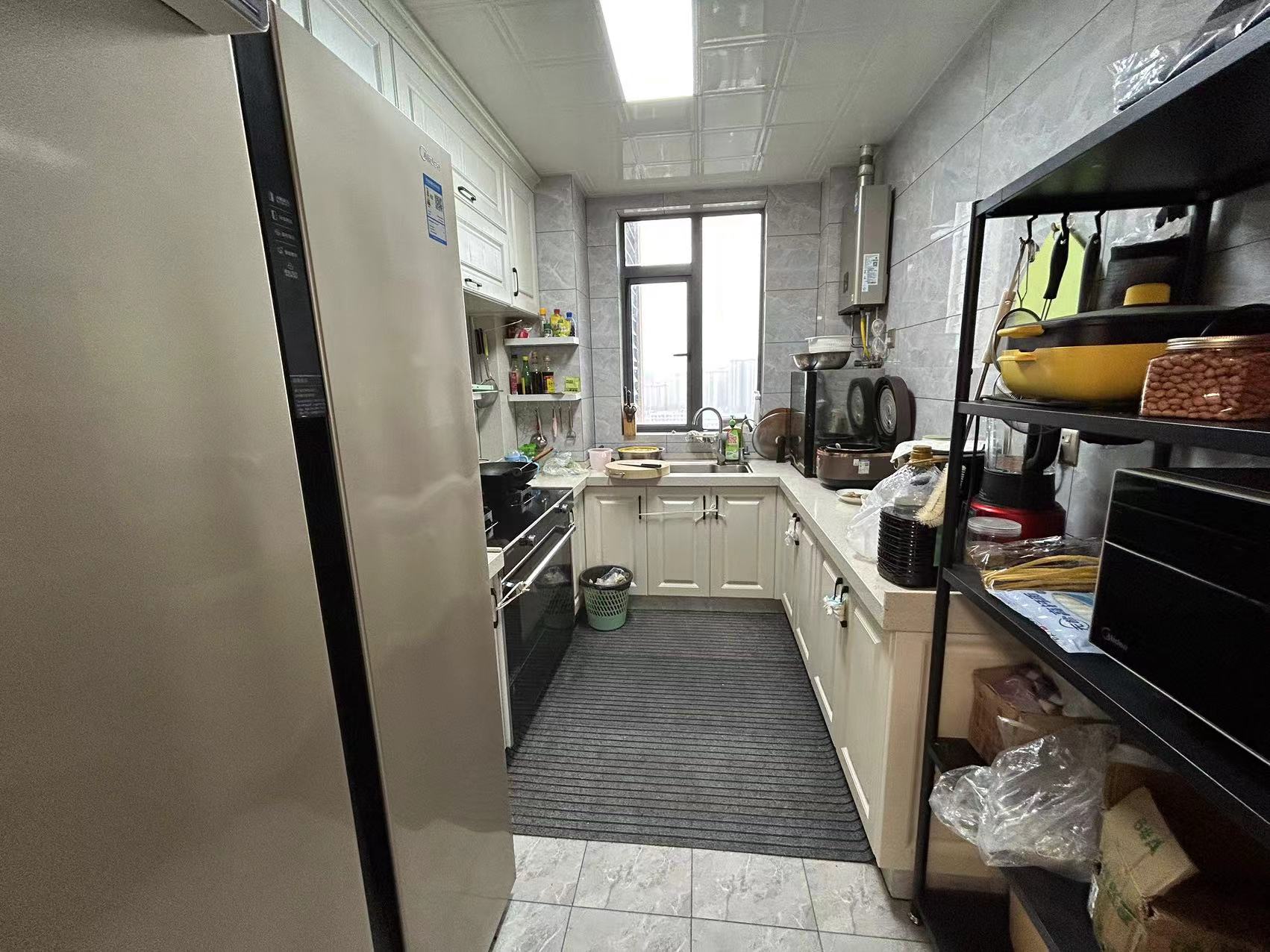 山水洲城华晨第一城 3室2厅2卫 60.8万 山水洲城华晨第一城 3室2厅2卫 60.8万室内图