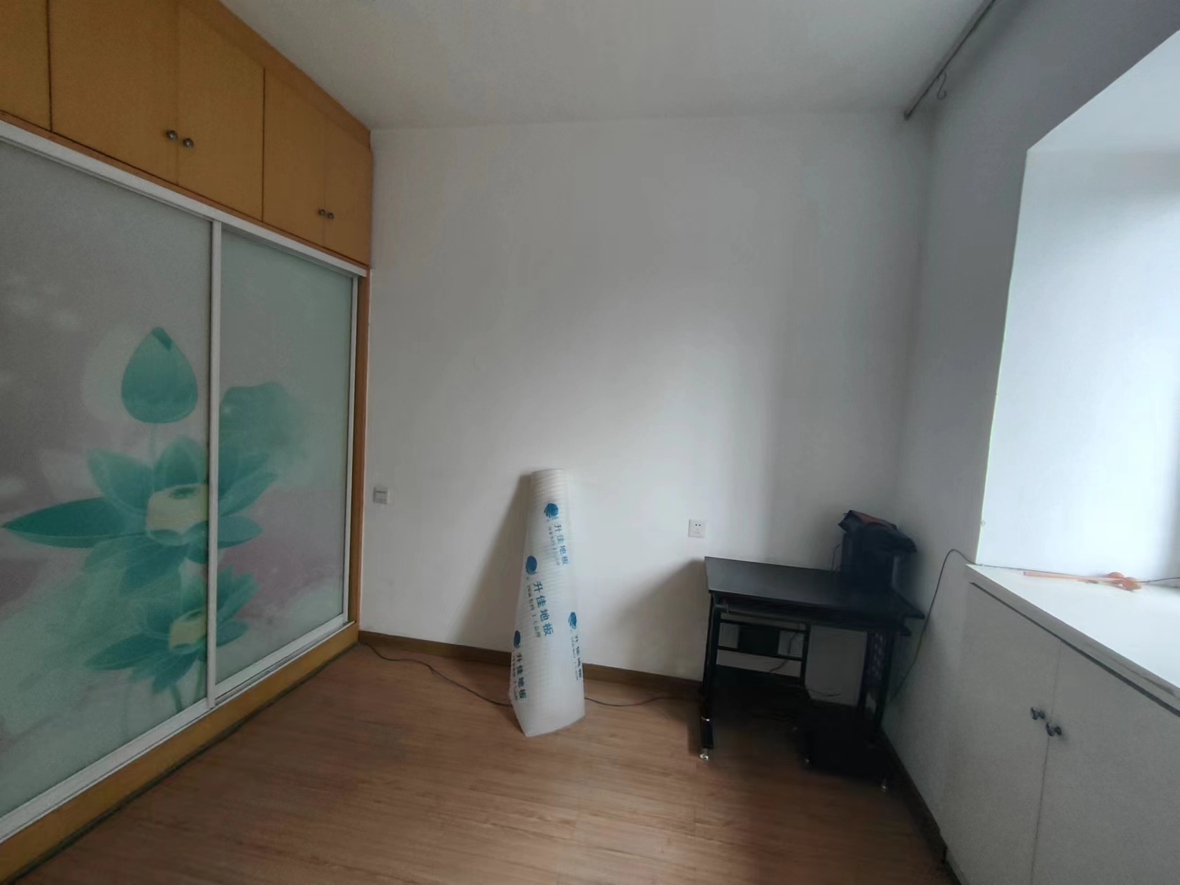 6415 2室1厅1卫 17.5万 6415 2室1厅1卫 17.5万室内图