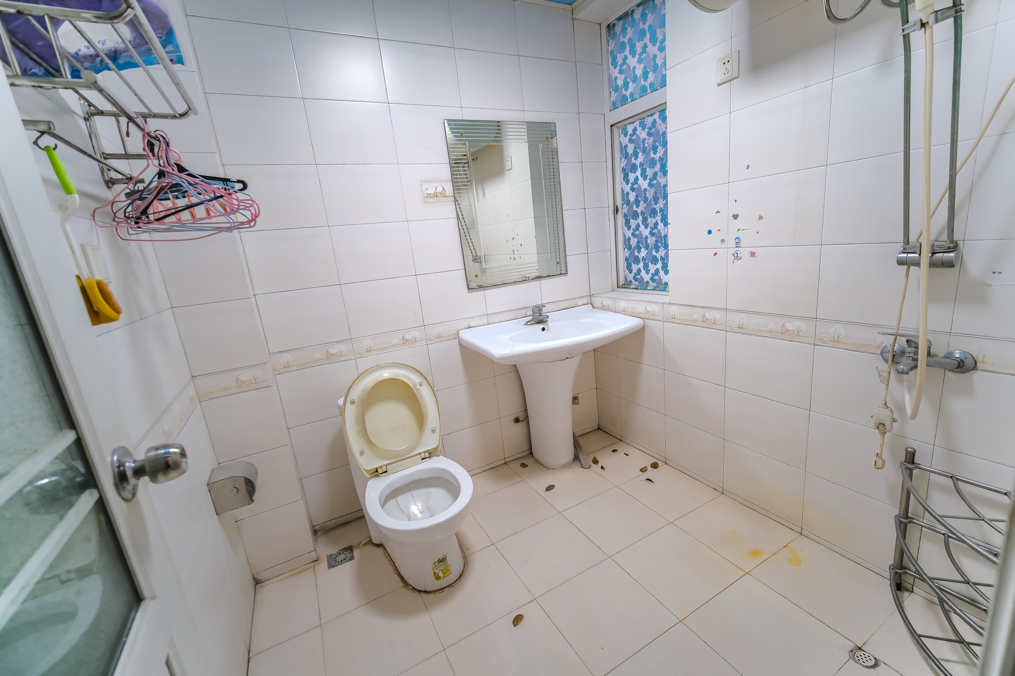 山水人家三期 3室2厅2卫 78.0万 山水人家三期 3室2厅2卫 78.0万卫生间