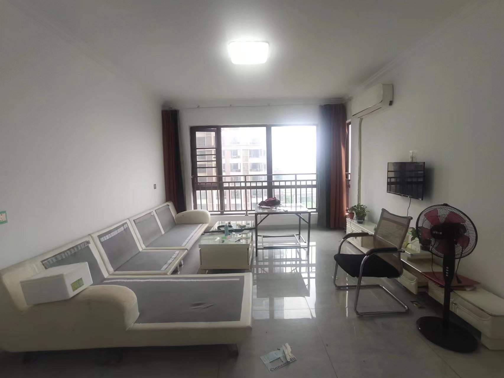 金轮津桥华府 4室2厅2卫 82.8万 金轮津桥华府 4室2厅2卫 82.8万室内图