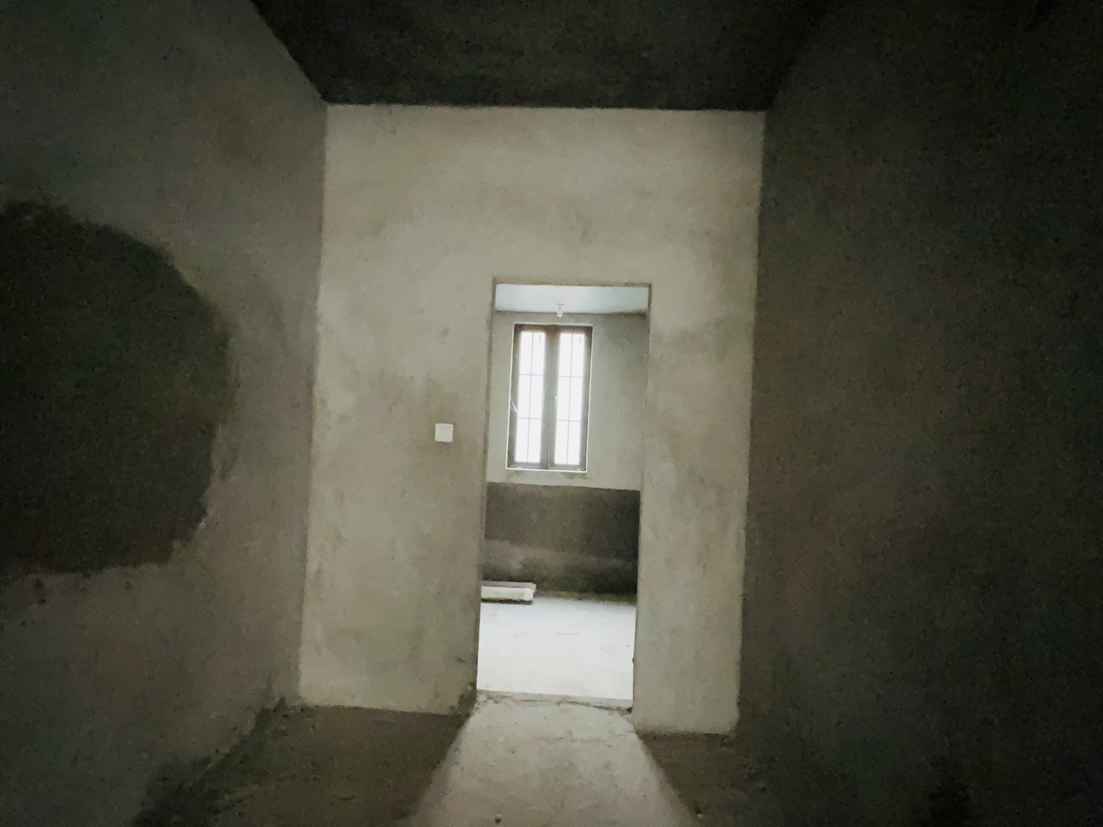 观澜湖君庭别墅区 6室4厅5卫 565.00万 观澜湖君庭别墅区 6室4厅5卫 565.00万其他