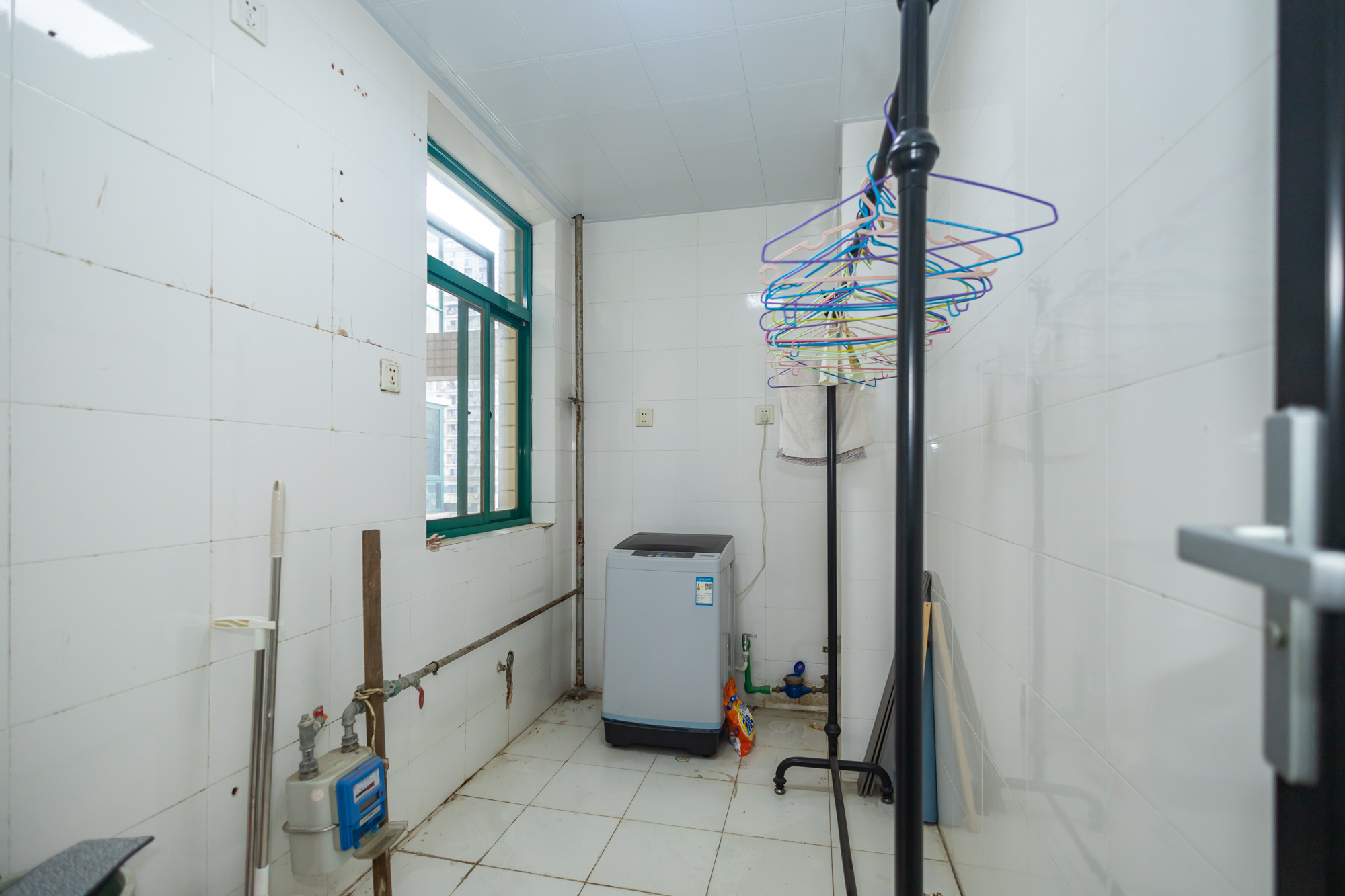 明城公寓 1室1厅1卫 30.0万 明城公寓 1室1厅1卫 30.0万厨房