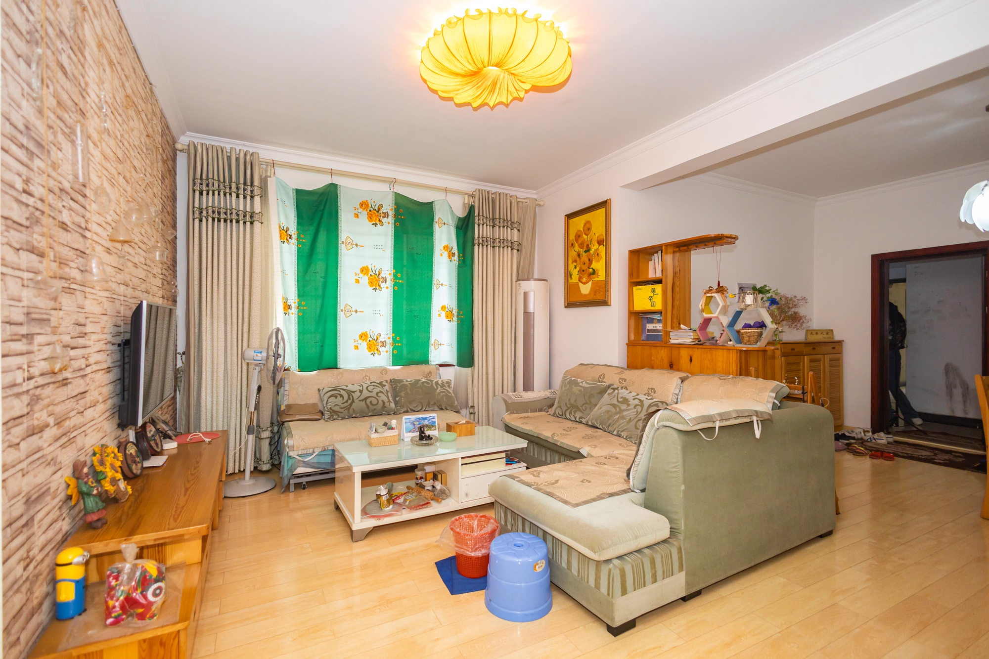 楚天世纪城东苑 2室2厅1卫 49.8万 楚天世纪城东苑 2室2厅1卫 49.8万客厅