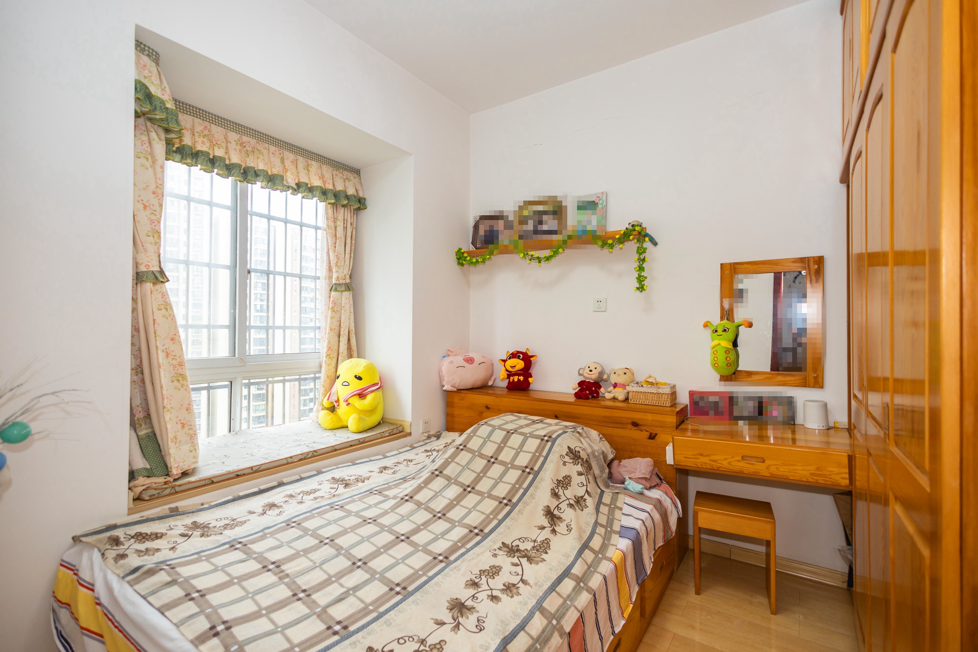 楚天世纪城东苑 2室2厅1卫 49.8万 楚天世纪城东苑 2室2厅1卫 49.8万卧室