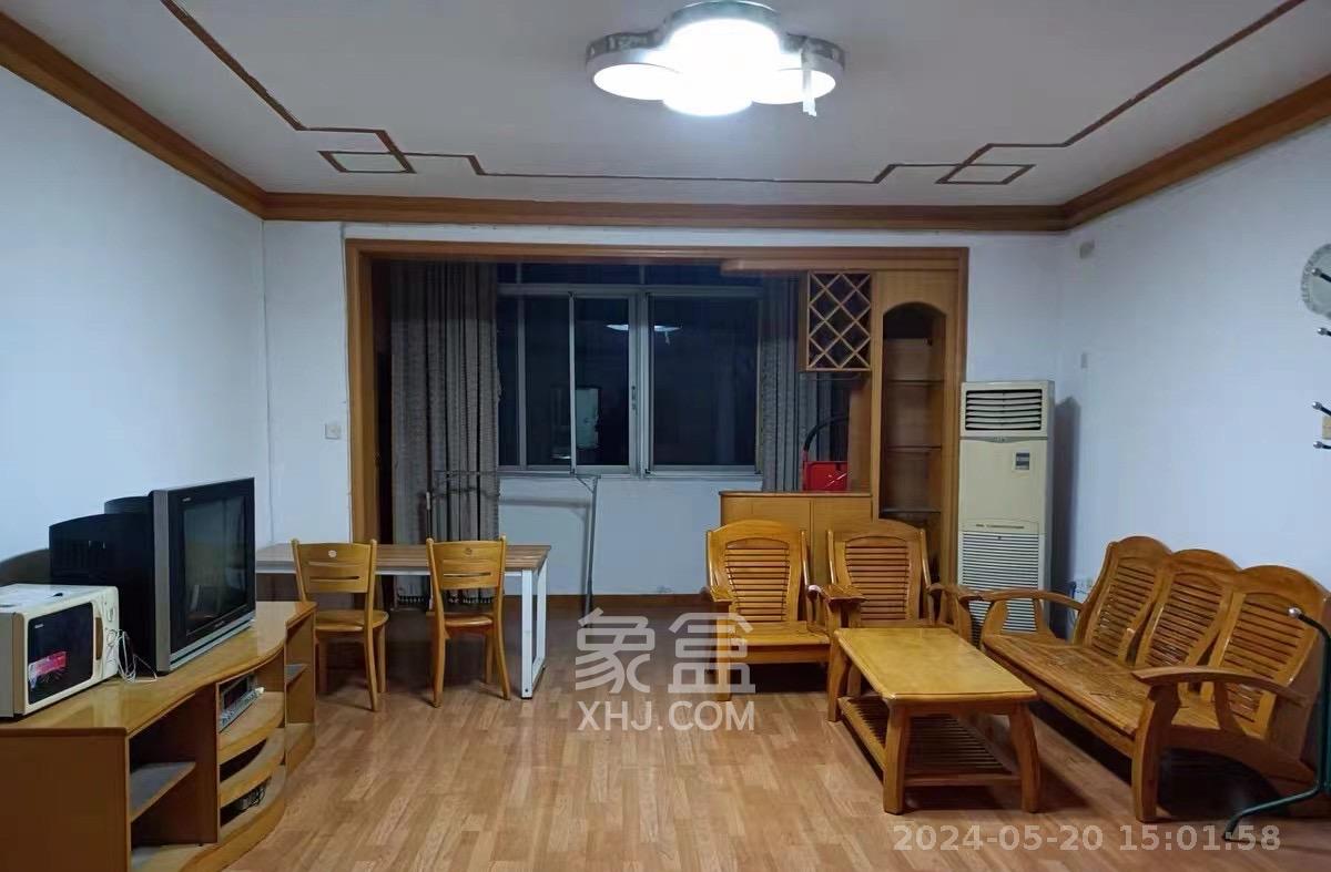 南园小区  2室2厅1卫   1800.00元/月室内图1