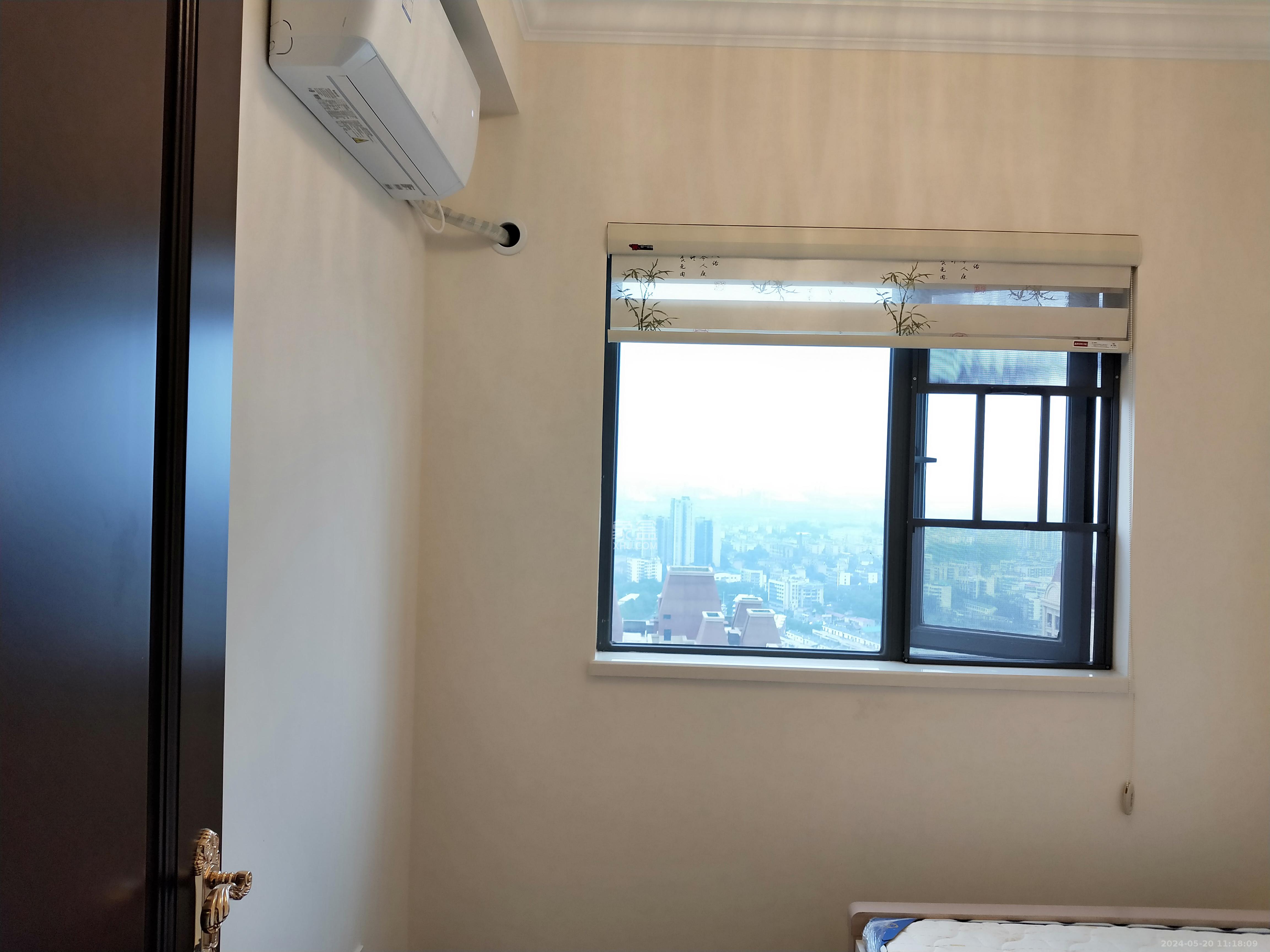 恒大翡翠华庭  4室2厅2卫    2200.0元/月室内图