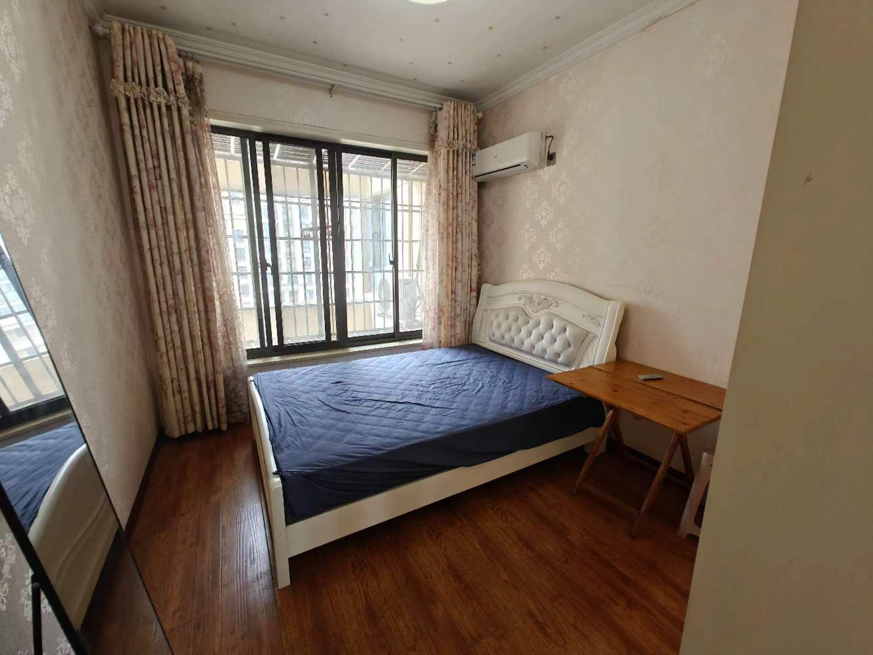 佳兆业金域天下二期 4室2厅2卫 66.2万 佳兆业金域天下二期 4室2厅2卫 66.2万室内图