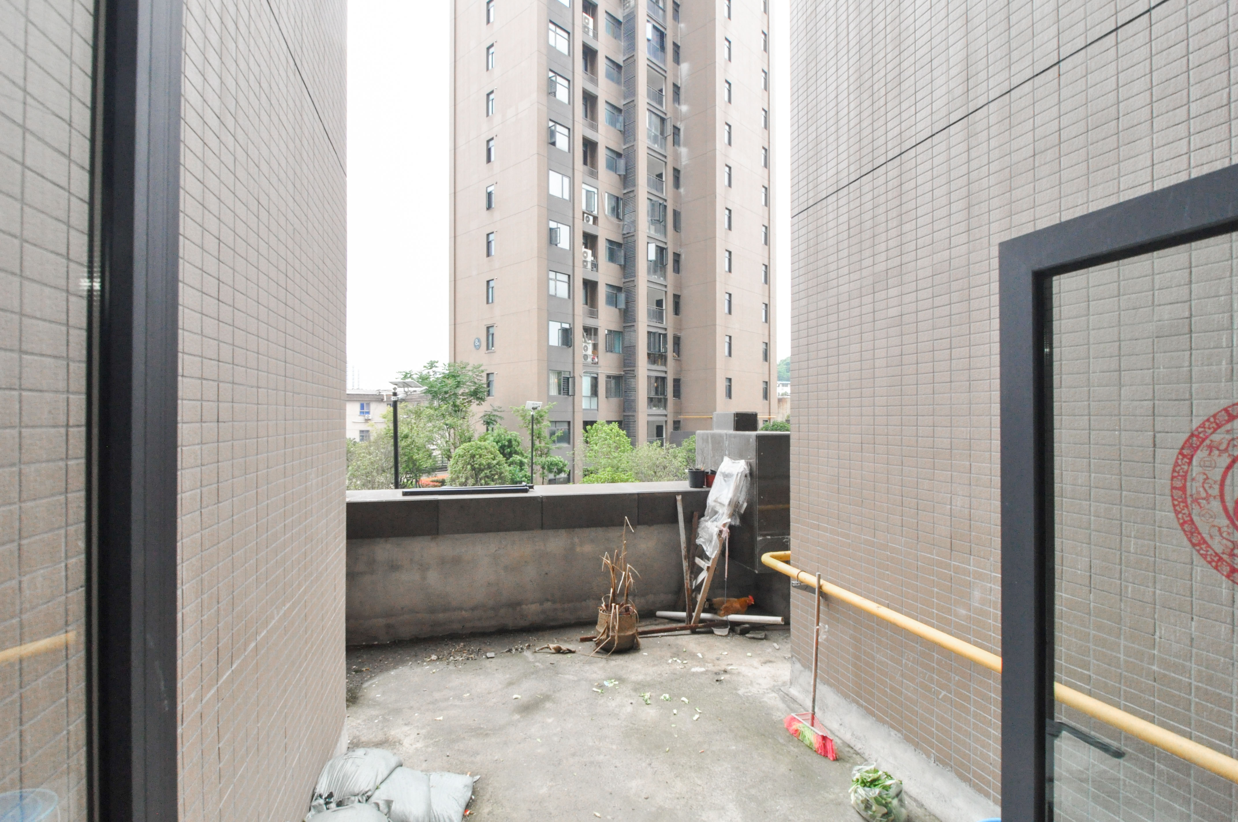 中央美郡  2室1厅1卫   79.60万其他