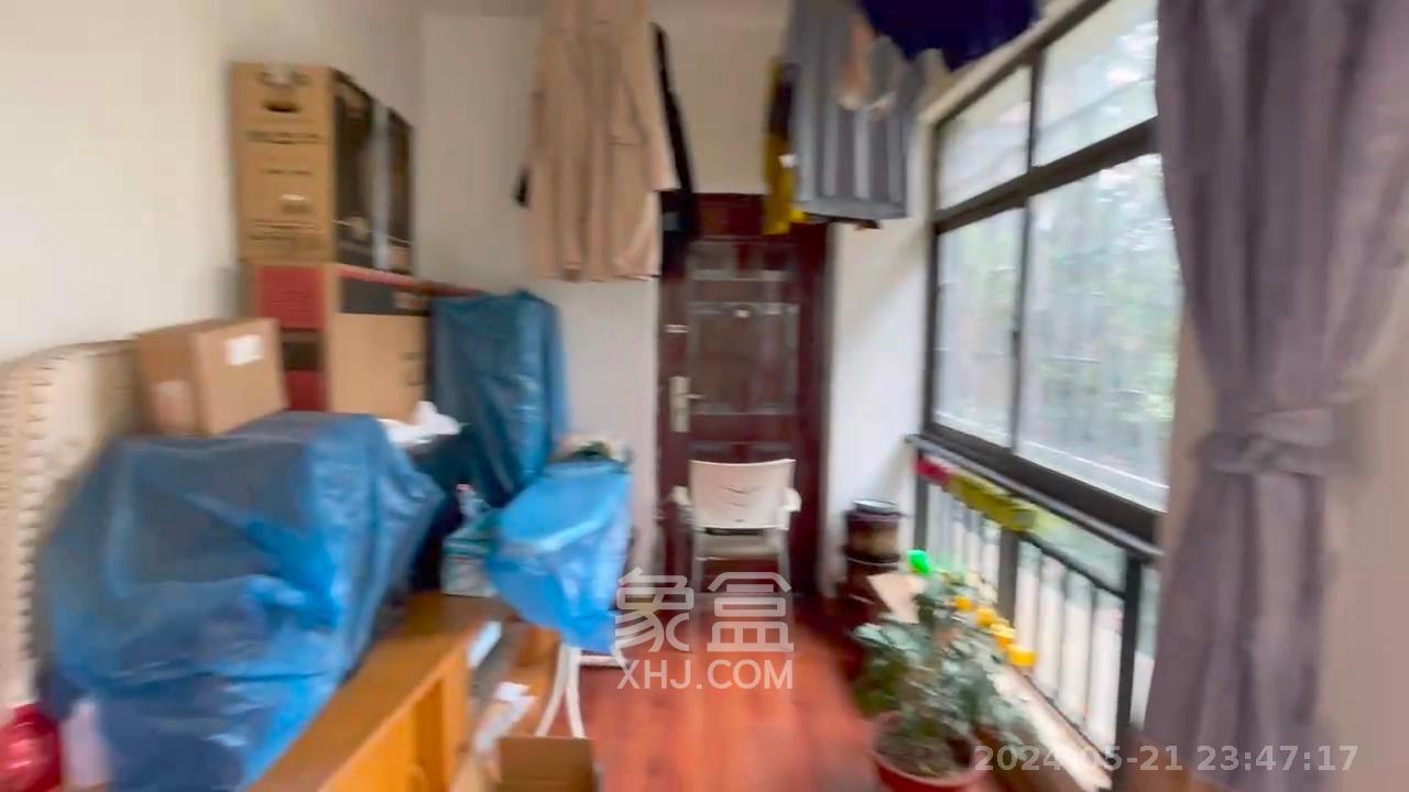 万象凯旋湾  3室2厅2卫   2500.00元/月室内图1