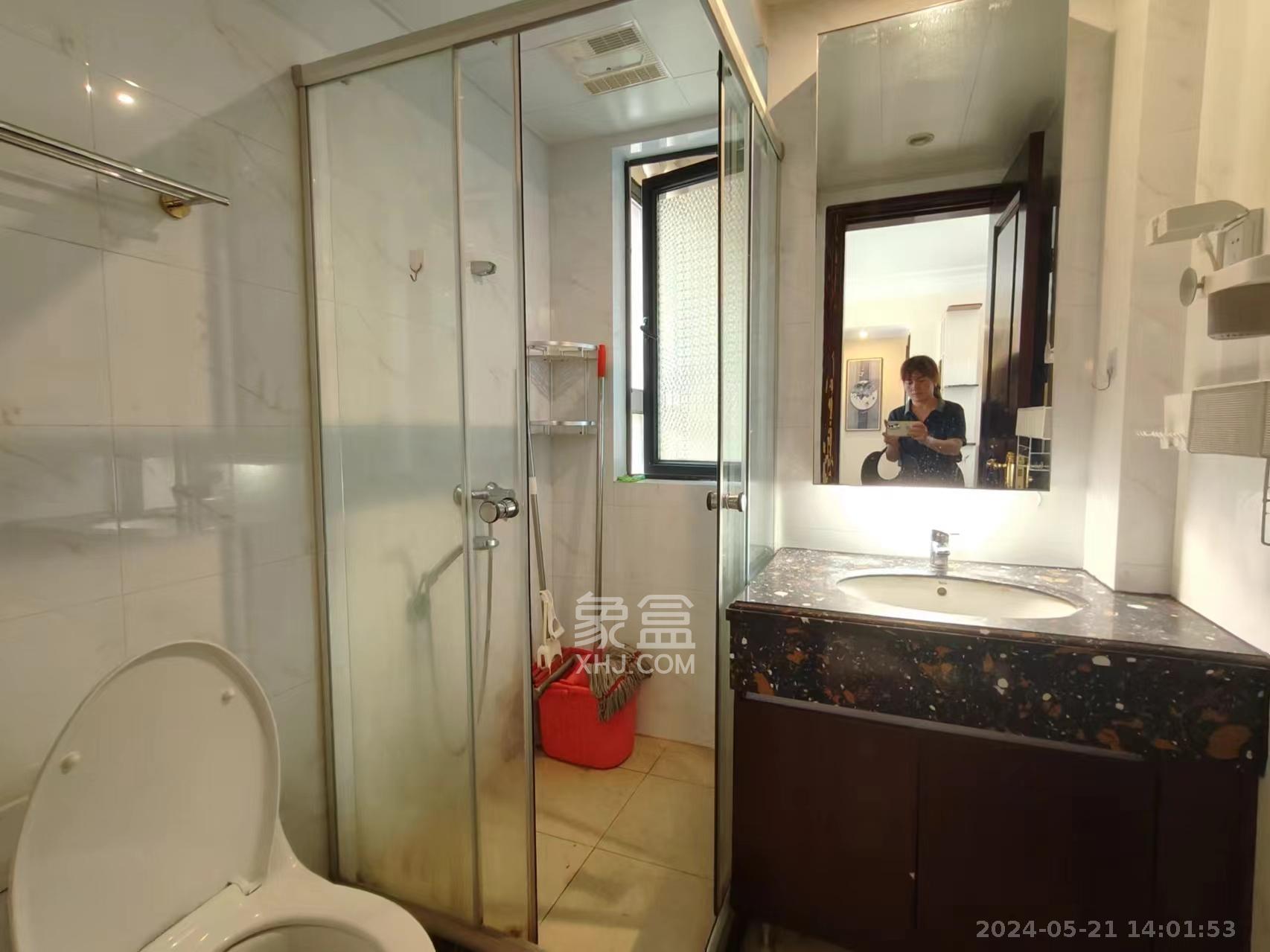 恒大江湾  3室2厅1卫    2600.0元/月室内图