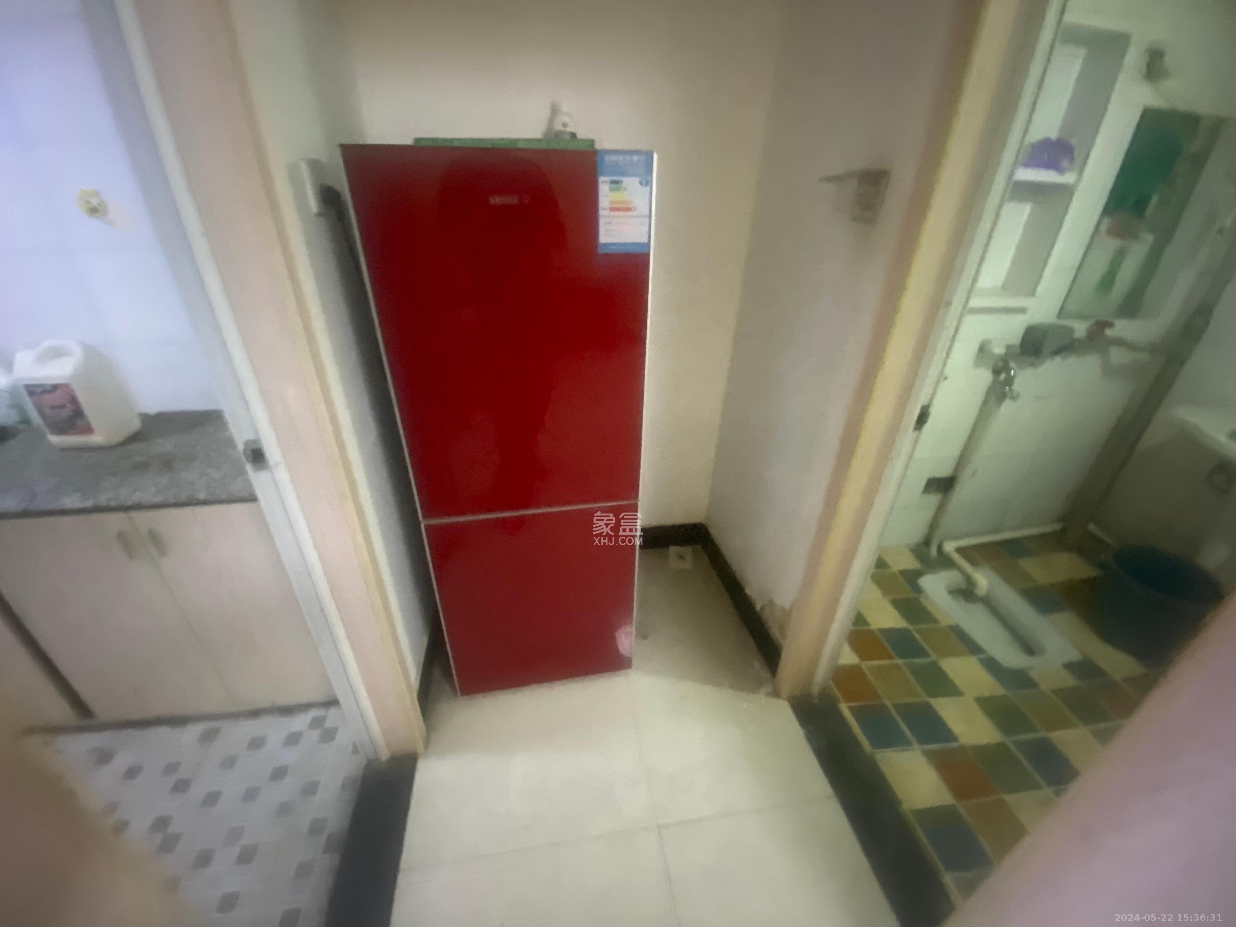 长房凤凰佳园  2室1厅1卫   1500.00元/月室内图
