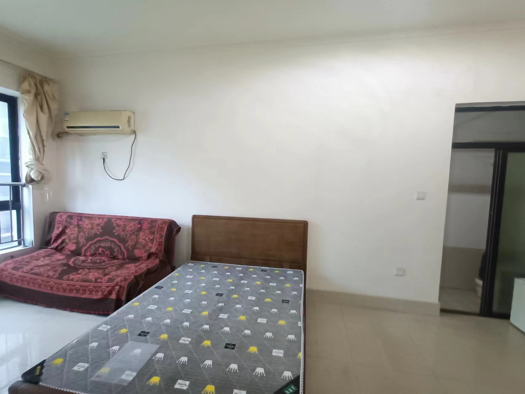 慈善大厦  1室1厅1卫    19.0万 慈善大厦  1室1厅1卫    19.0万室内图