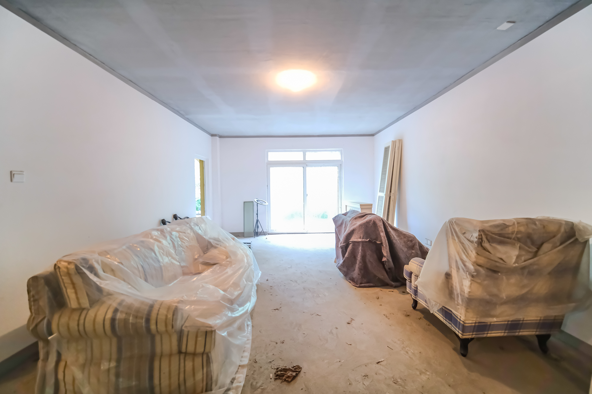 郡原居里 2室2厅1卫 92.8万 郡原居里 2室2厅1卫 92.8万客厅