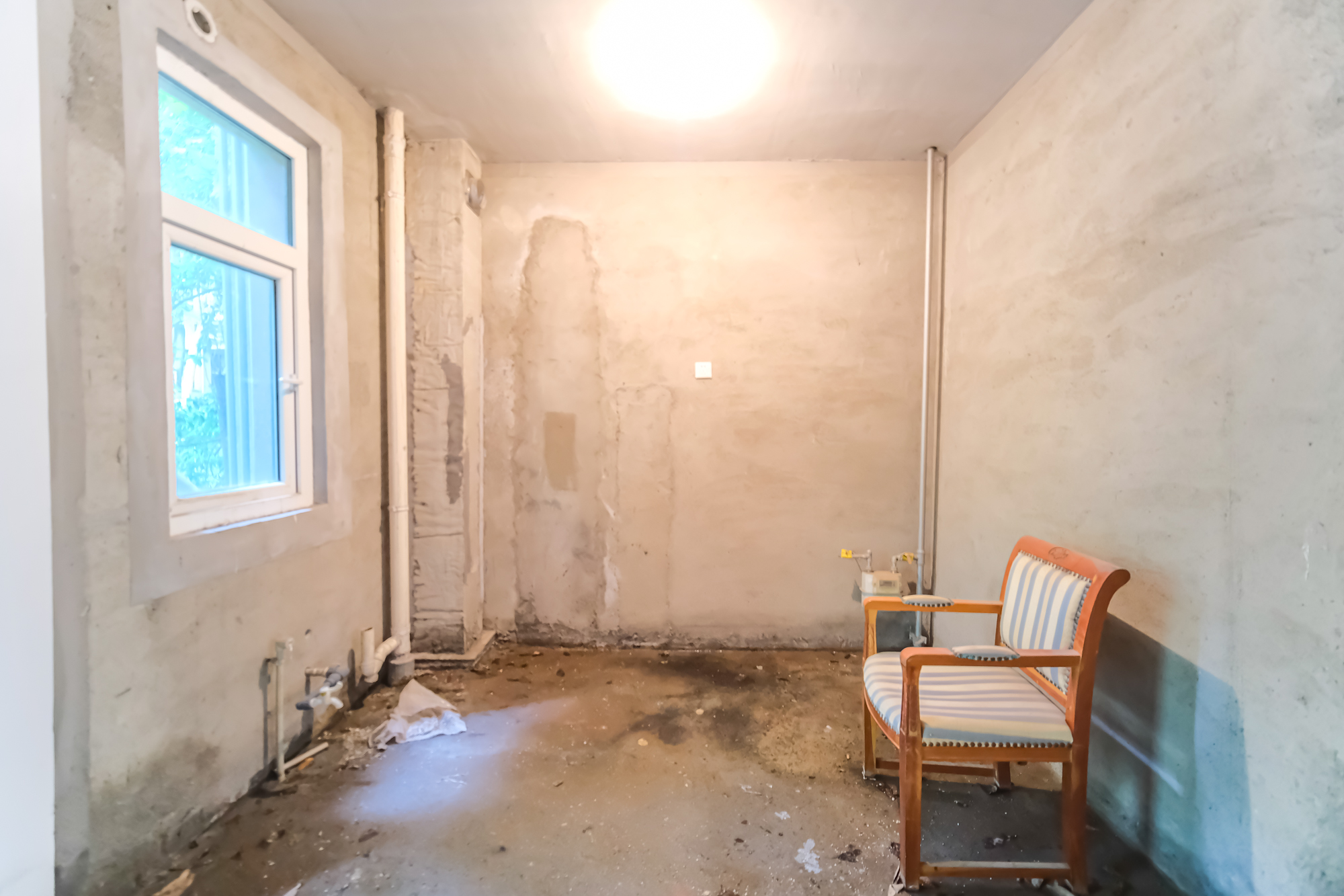 郡原居里 2室2厅1卫 92.8万 郡原居里 2室2厅1卫 92.8万厨房