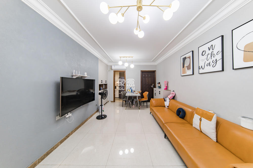 恒大文化旅游城A区 3室2厅1卫 125.0万