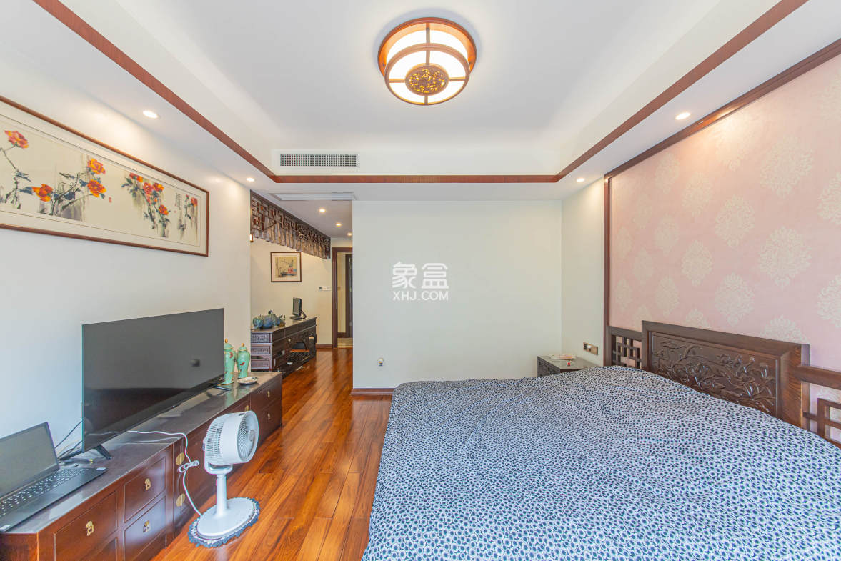 中建芙蓉和苑  4室2厅2卫    364.0万 中建芙蓉和苑  4室2厅2卫    364.0万卧室