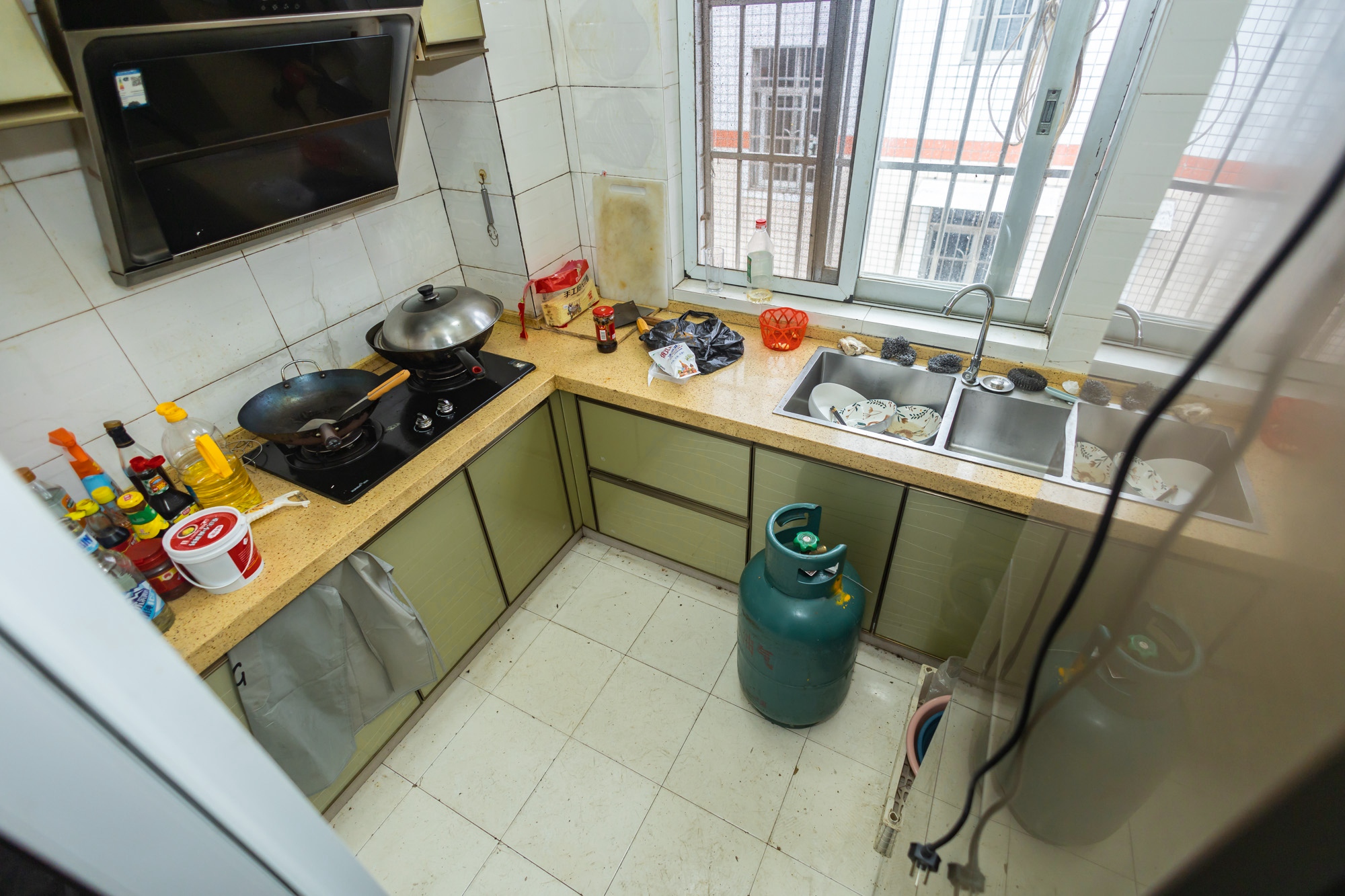 星沙汽配城(大塘村农机市场) 3室2厅1卫 29.2万 星沙汽配城(大塘村农机市场) 3室2厅1卫 29.2万厨房