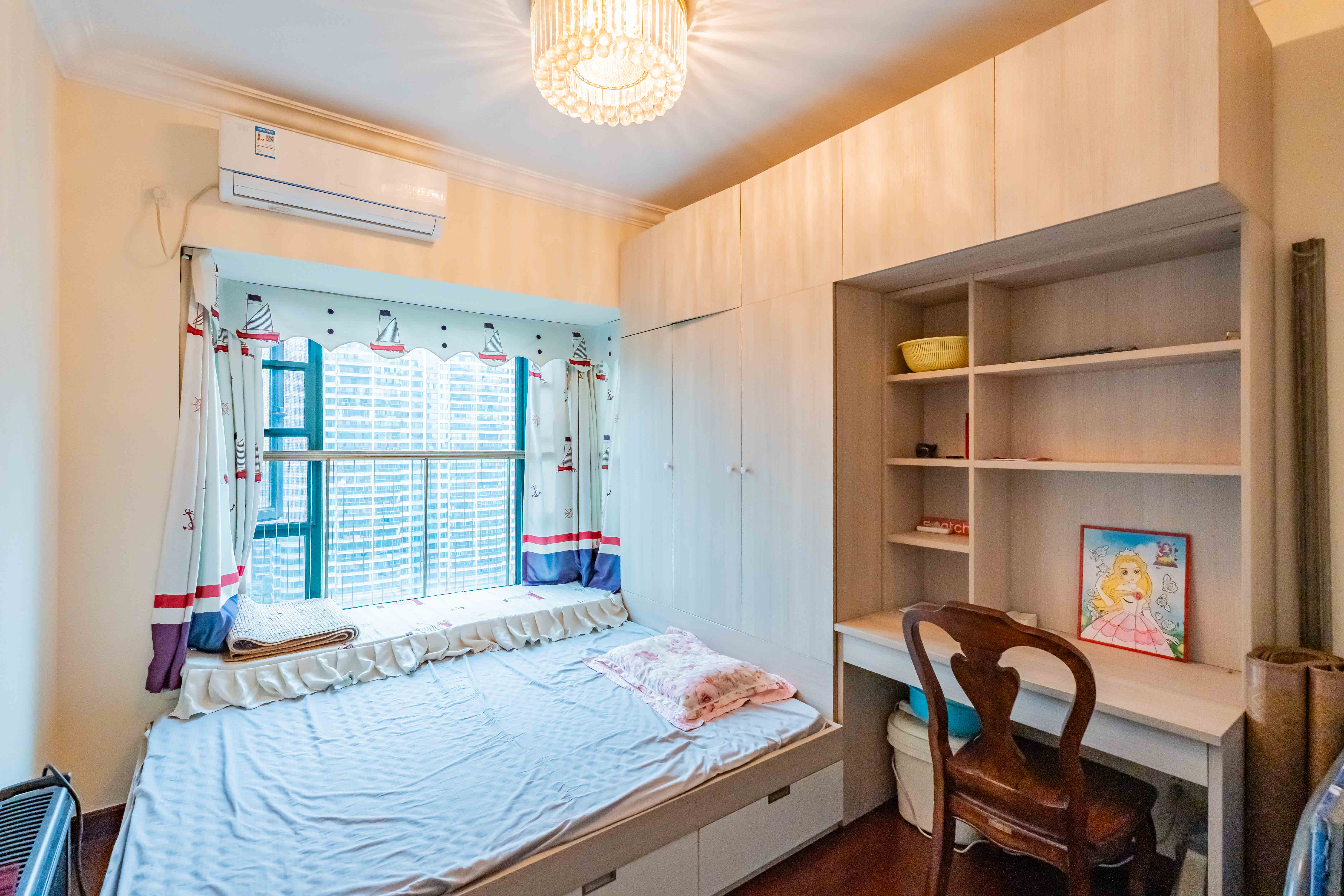 恒大雅苑  3室2厅2卫    135.0万 恒大雅苑  3室2厅2卫    135.0万卧室