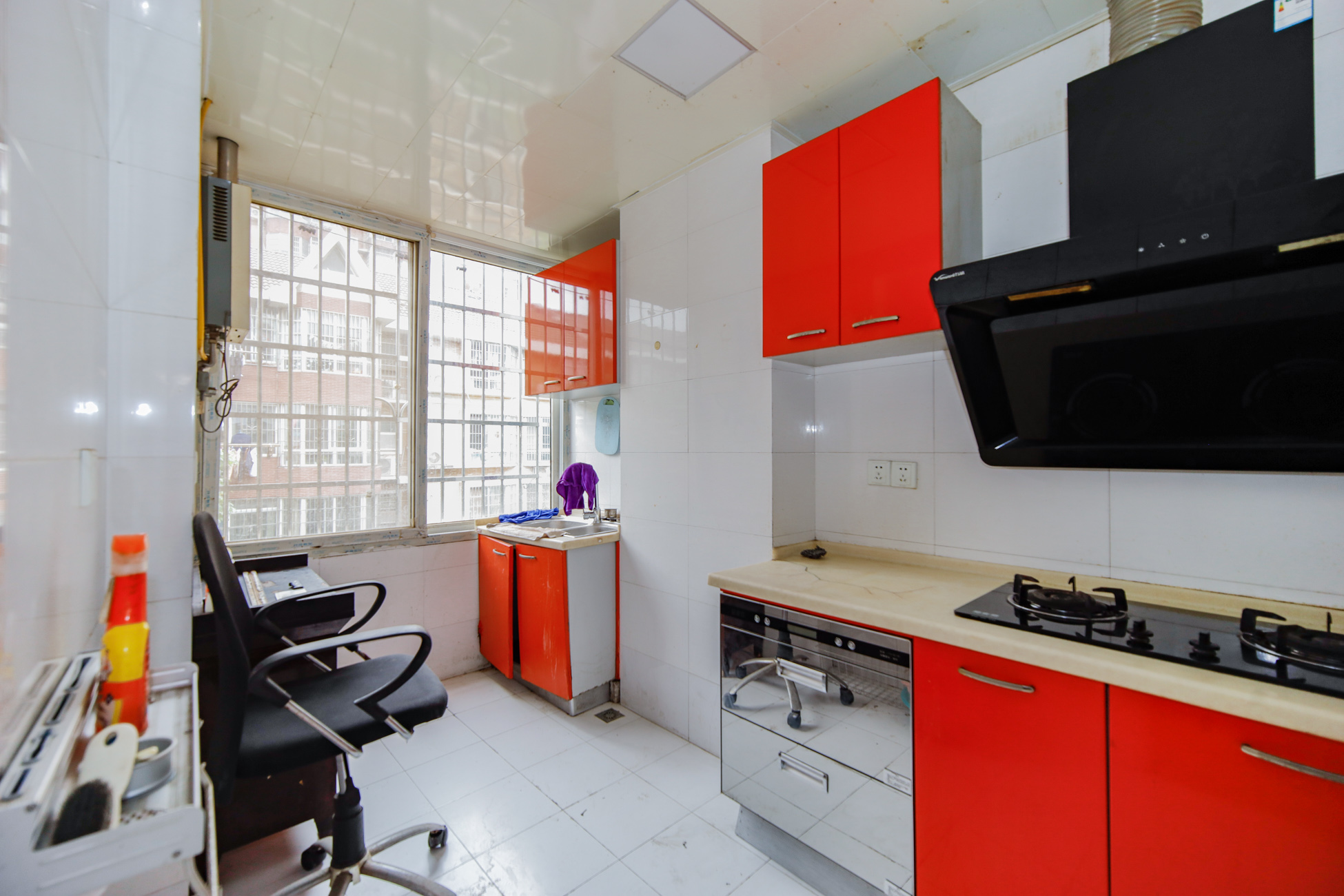 山水庭院 3室2厅2卫 58.0万 山水庭院 3室2厅2卫 58.0万厨房