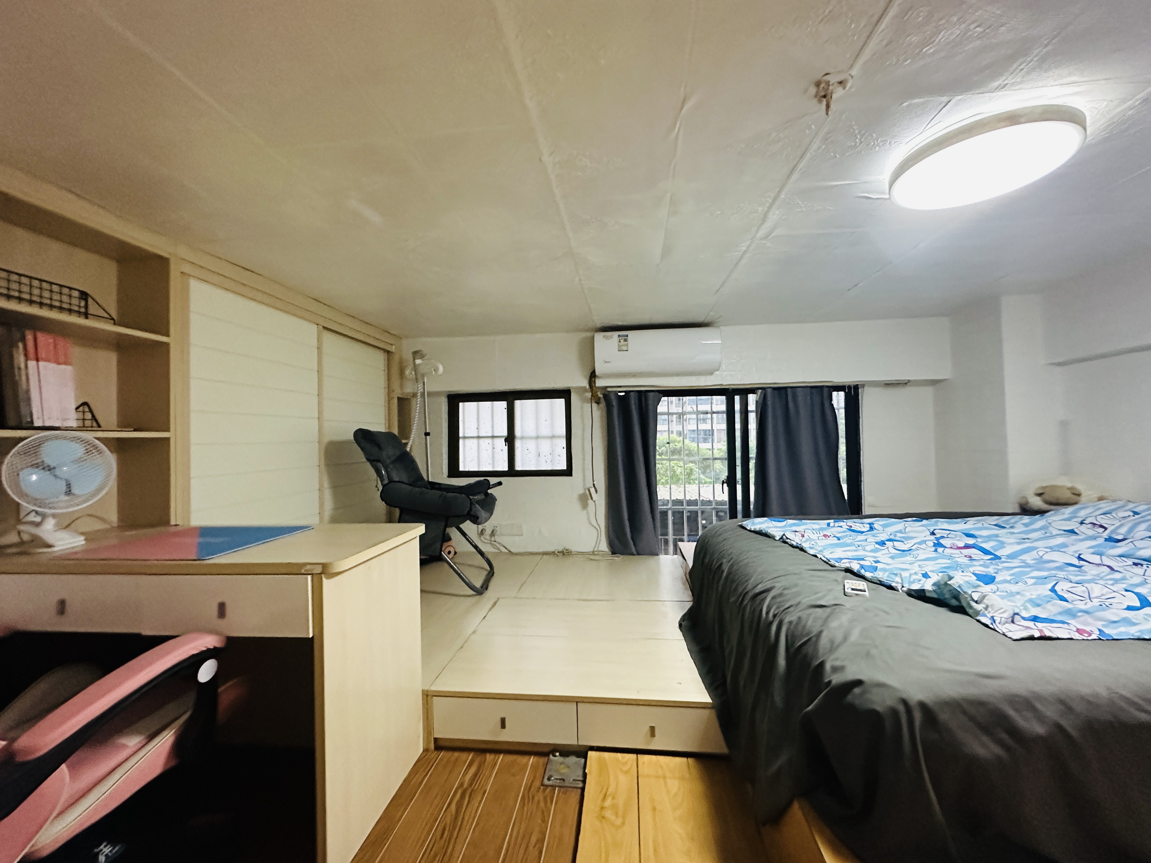 宝迪花苑 1室1厅1卫 45.8万 宝迪花苑 1室1厅1卫 45.8万卧室