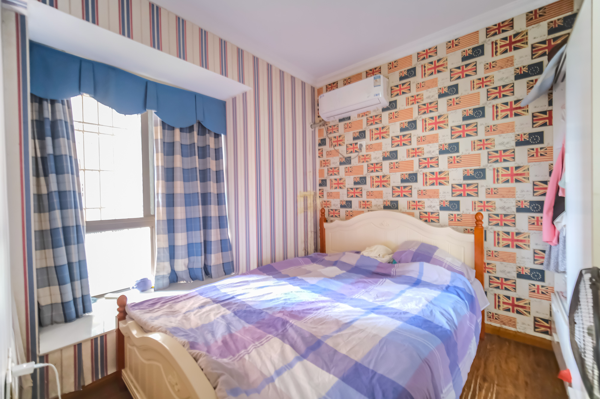 好望谷 2室2厅1卫 60.0万 好望谷 2室2厅1卫 60.0万卧室