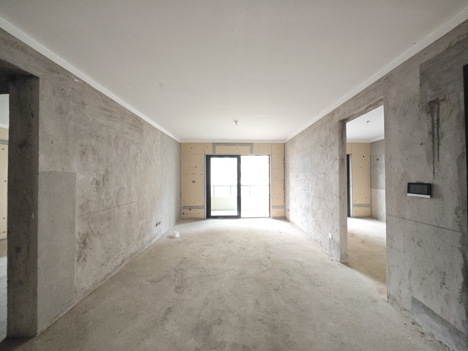 远洋红星天铂一期  4室2厅2卫    129.0万 远洋红星天铂一期  4室2厅2卫    129.0万客厅