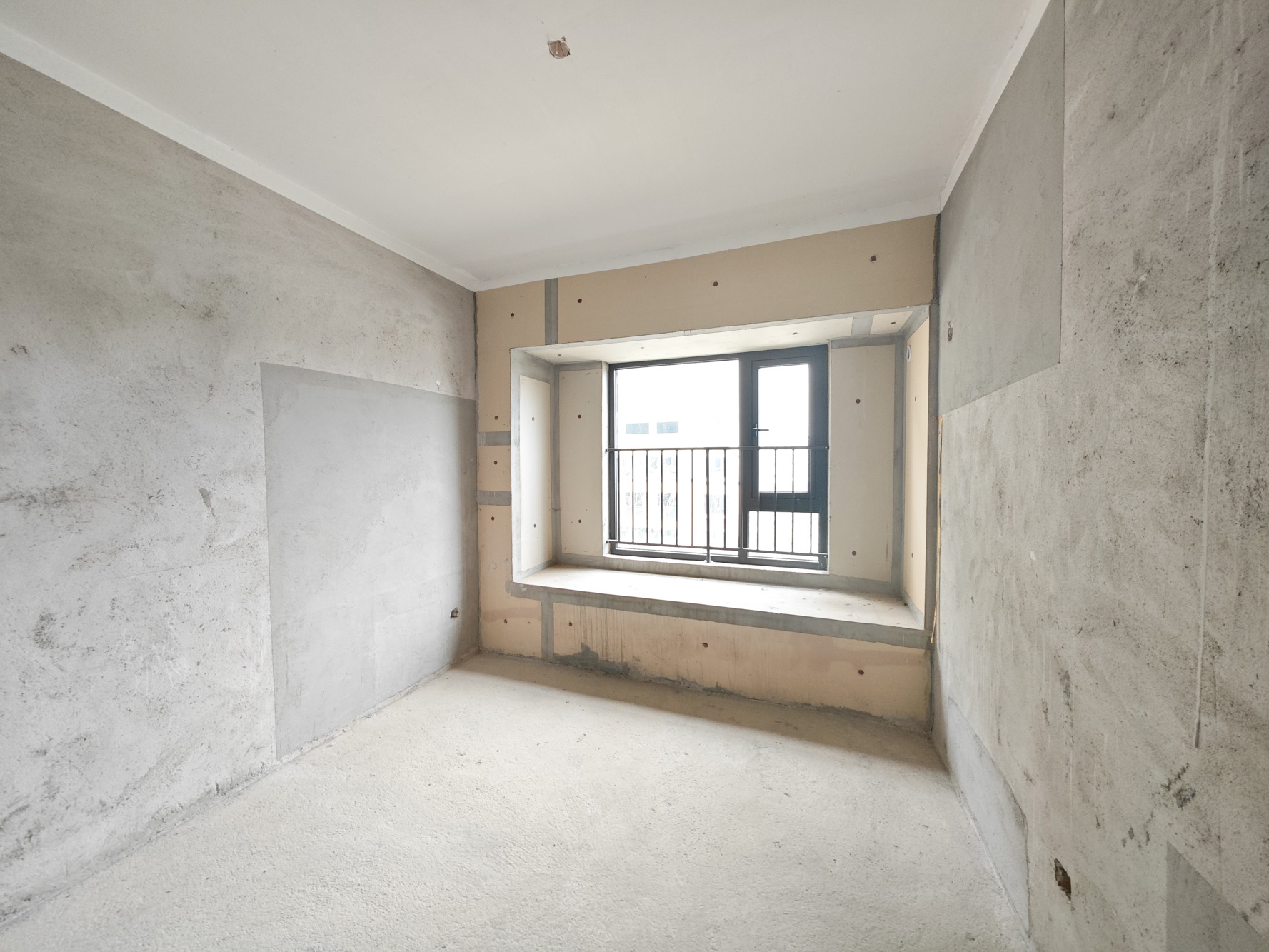 远洋红星天铂一期  4室2厅2卫    129.0万 远洋红星天铂一期  4室2厅2卫    129.0万卧室