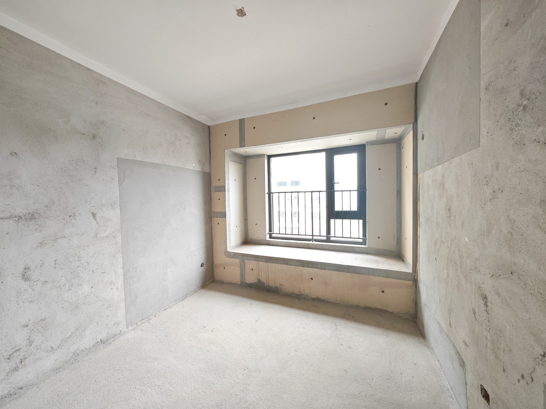 远洋红星天铂一期  4室2厅2卫    129.0万 远洋红星天铂一期  4室2厅2卫    129.0万卧室