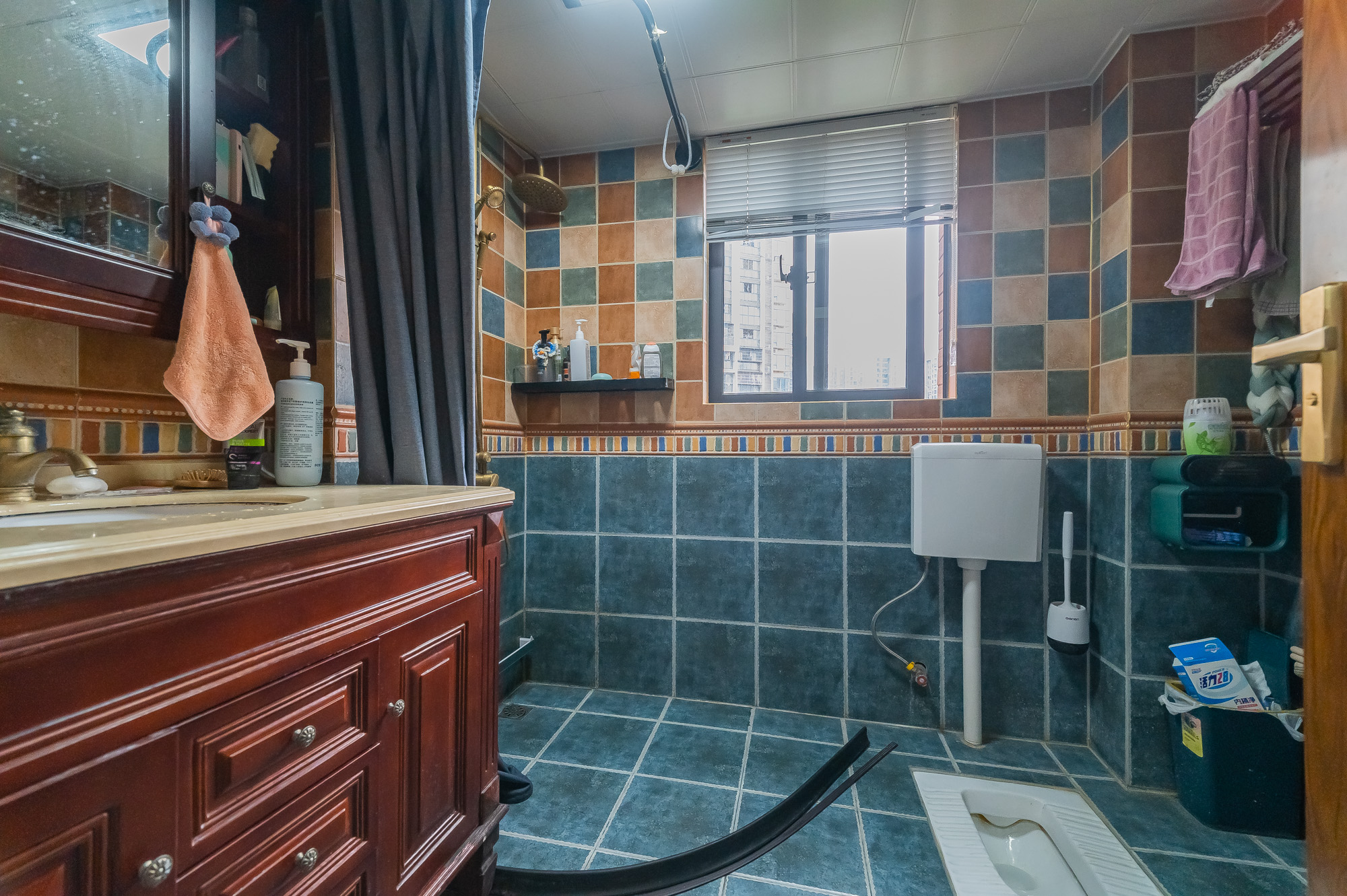 华润凤凰城一期 2室2厅1卫 100.0万 华润凤凰城一期 2室2厅1卫 100.0万卫生间